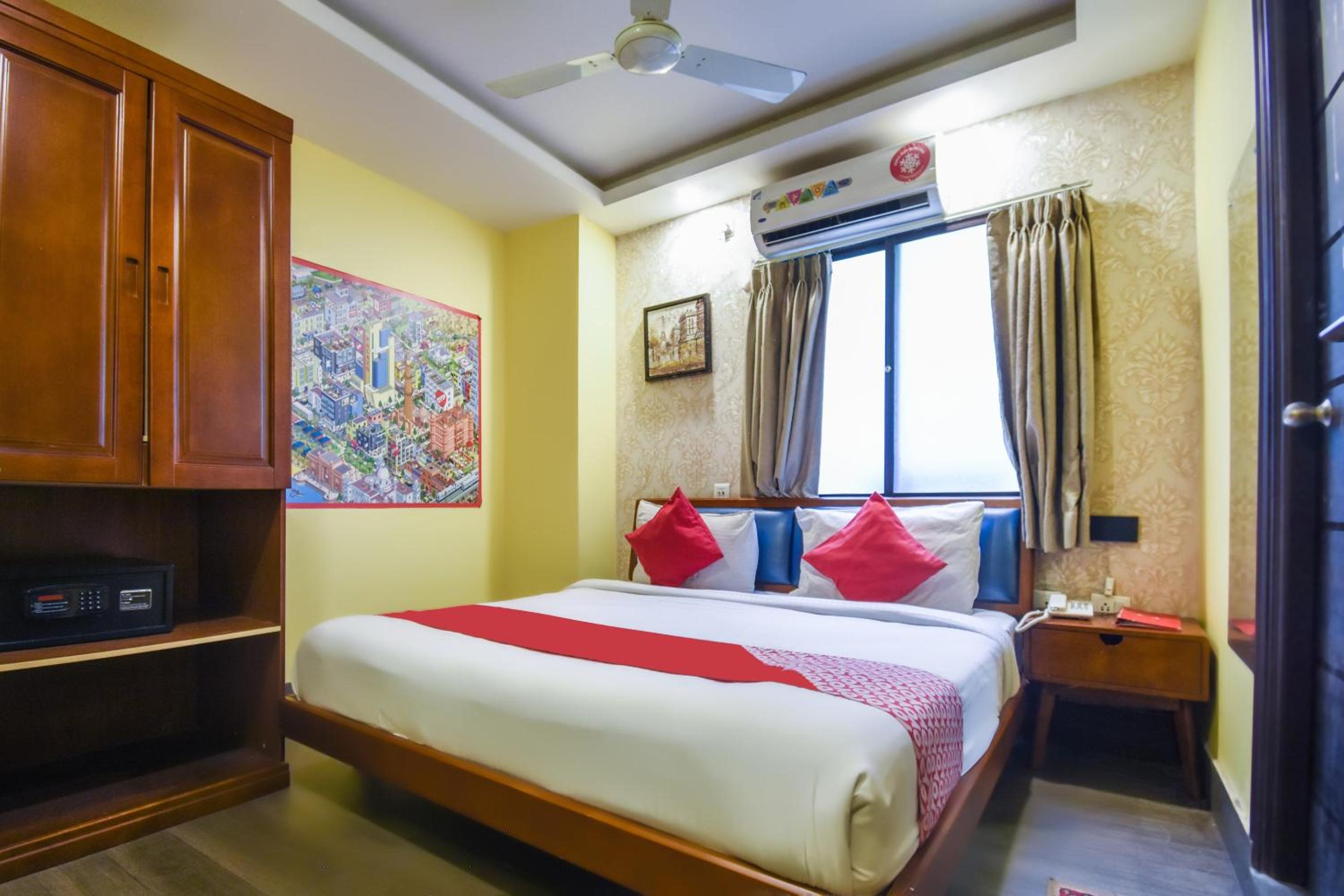 Deluxe Twin Room - Photo 8