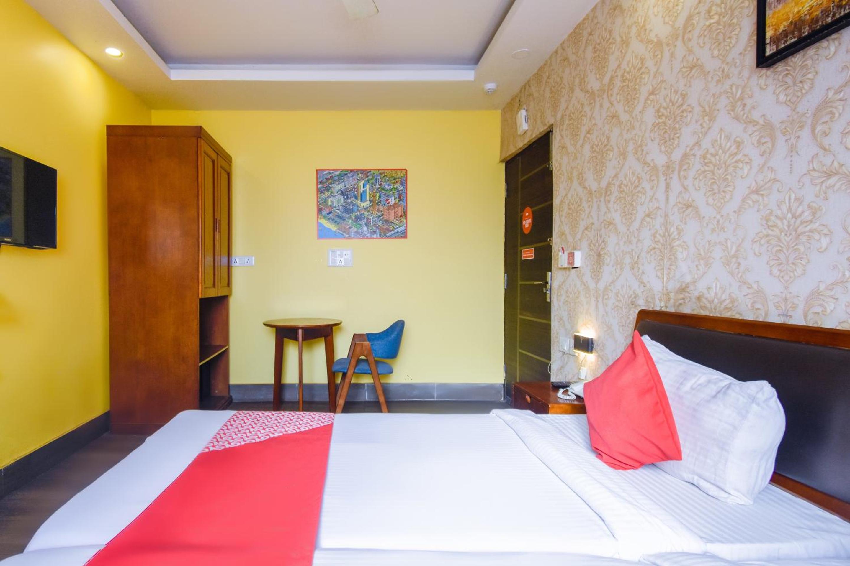 Deluxe Twin Room - Photo 2