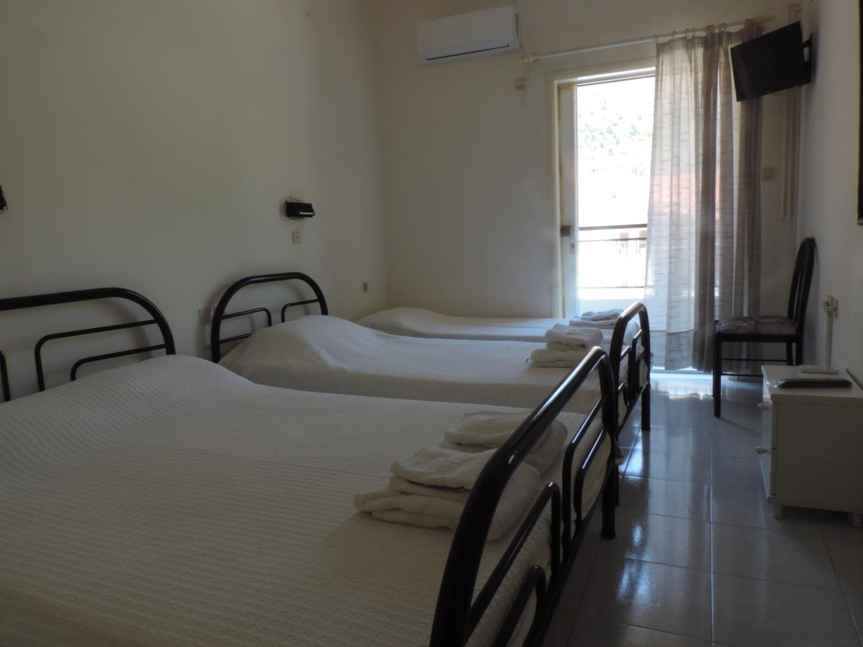 Classic Quadruple Room photo 1