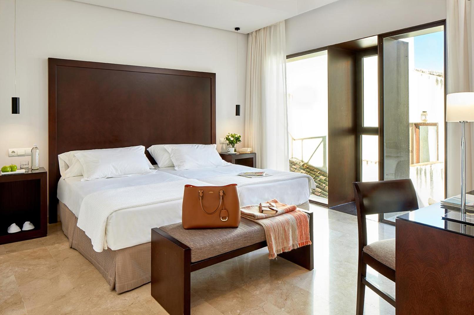 Superior Double Room - Photo 8