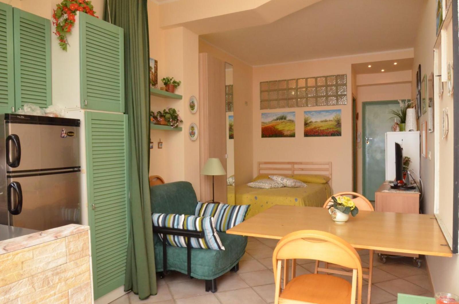 Studio with Sea View