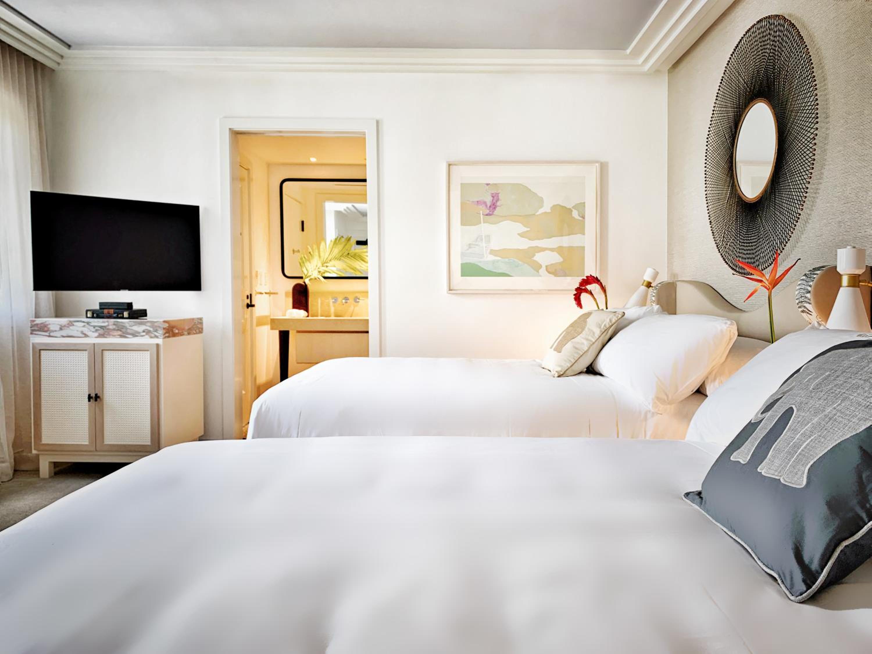 Double Queen Room
