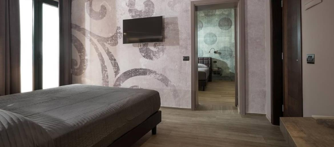 Two Connecting Double Rooms with Balcony photo 1
