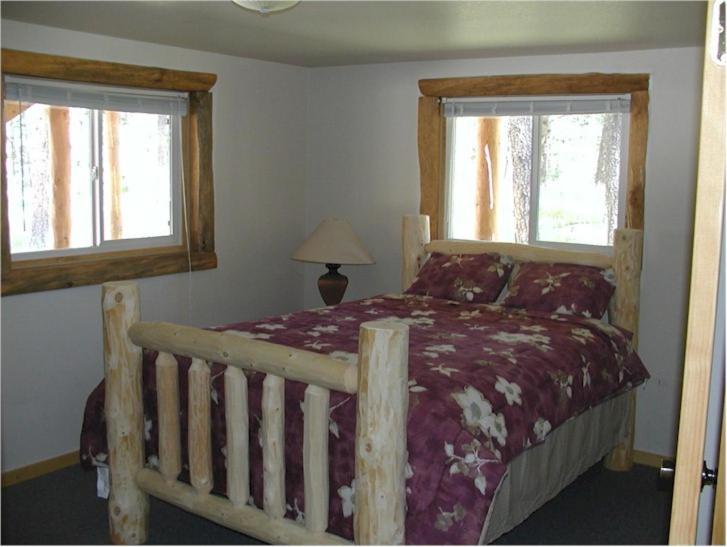 Three-Bedroom House photo 1