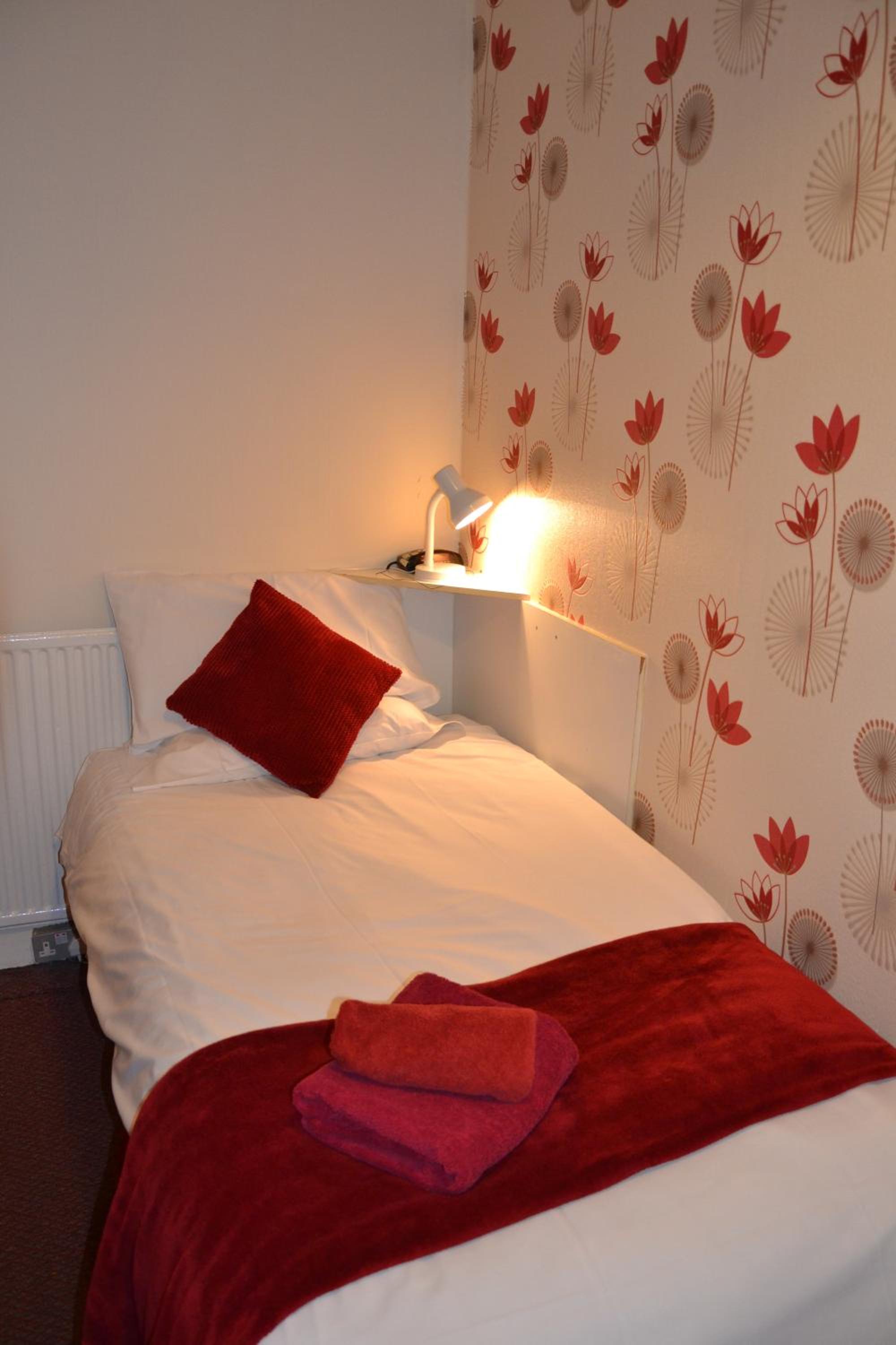 Single Room photo 2