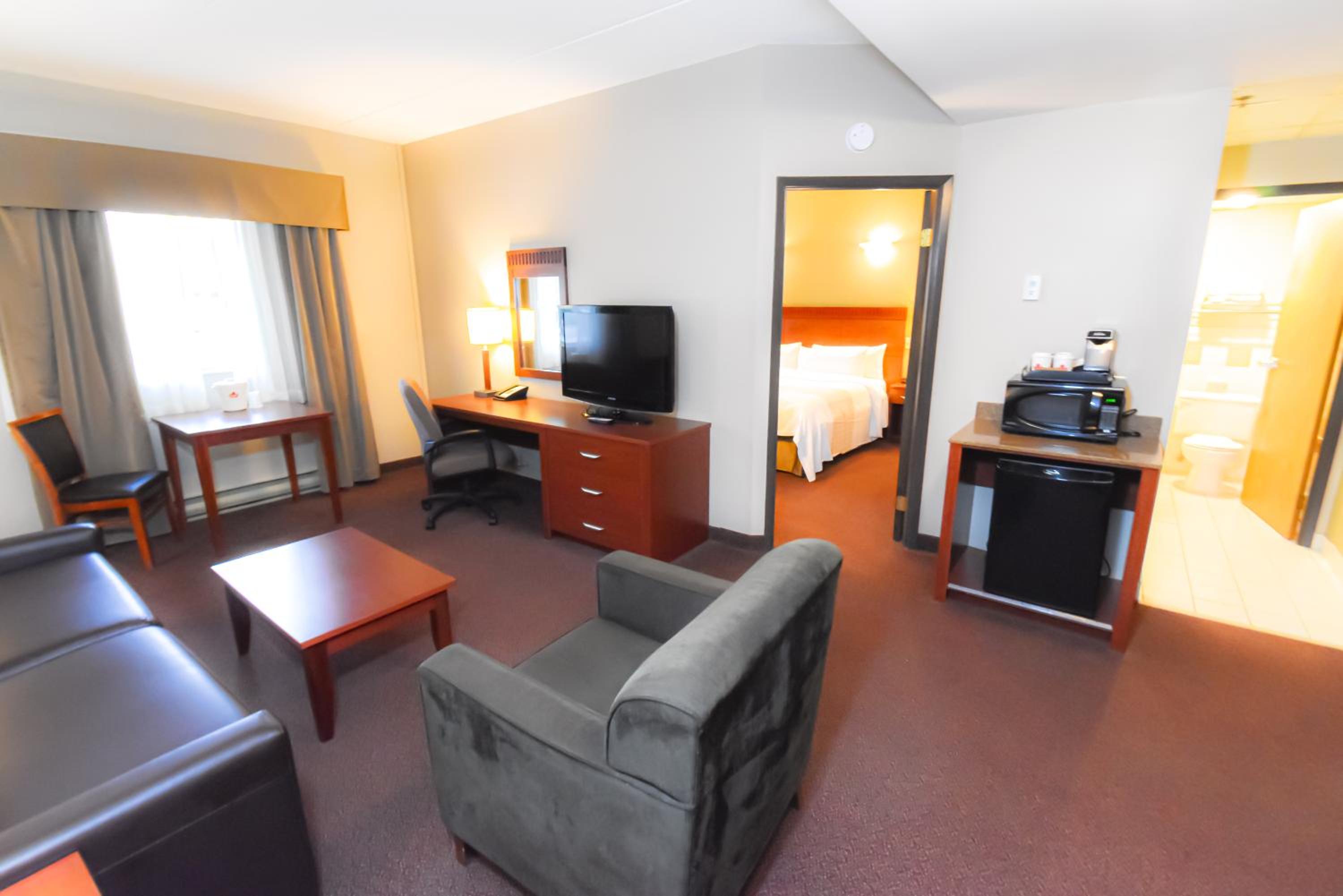 King Suite with Sofa Bed - Photo 2