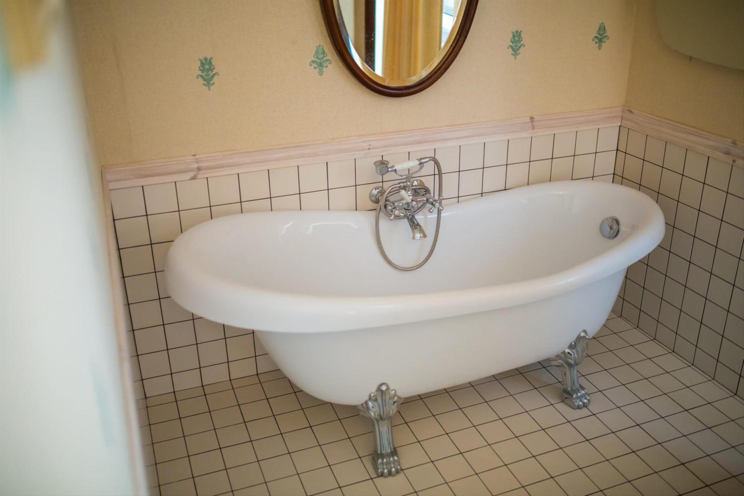King Room with Balcony photo 2