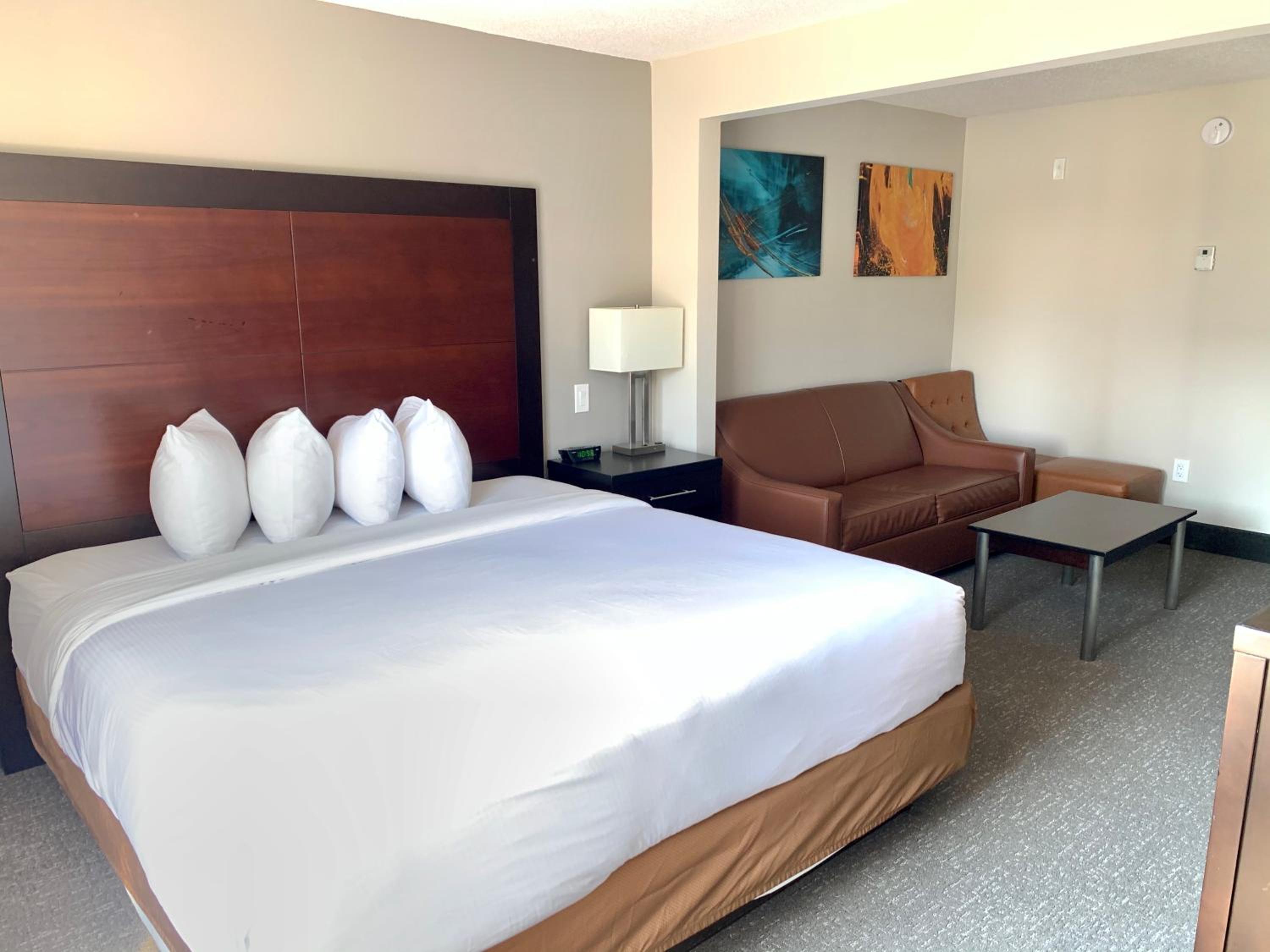 King Room - Mobility Access/Non-Smoking - Photo 1