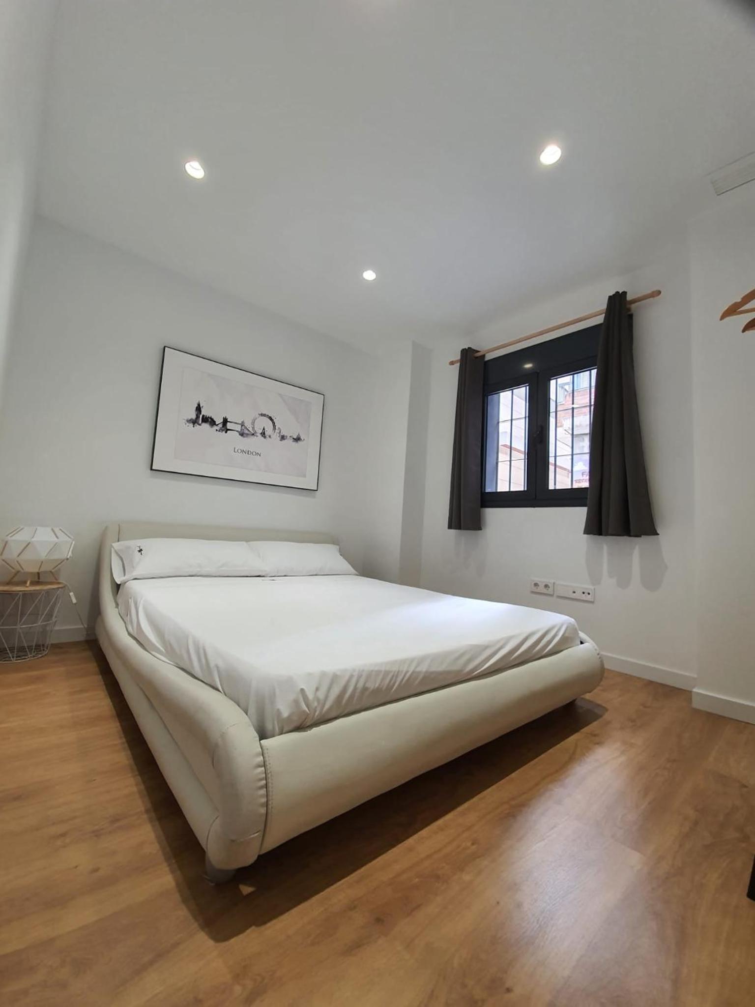 Apartment - Ground Floor - Photo 1