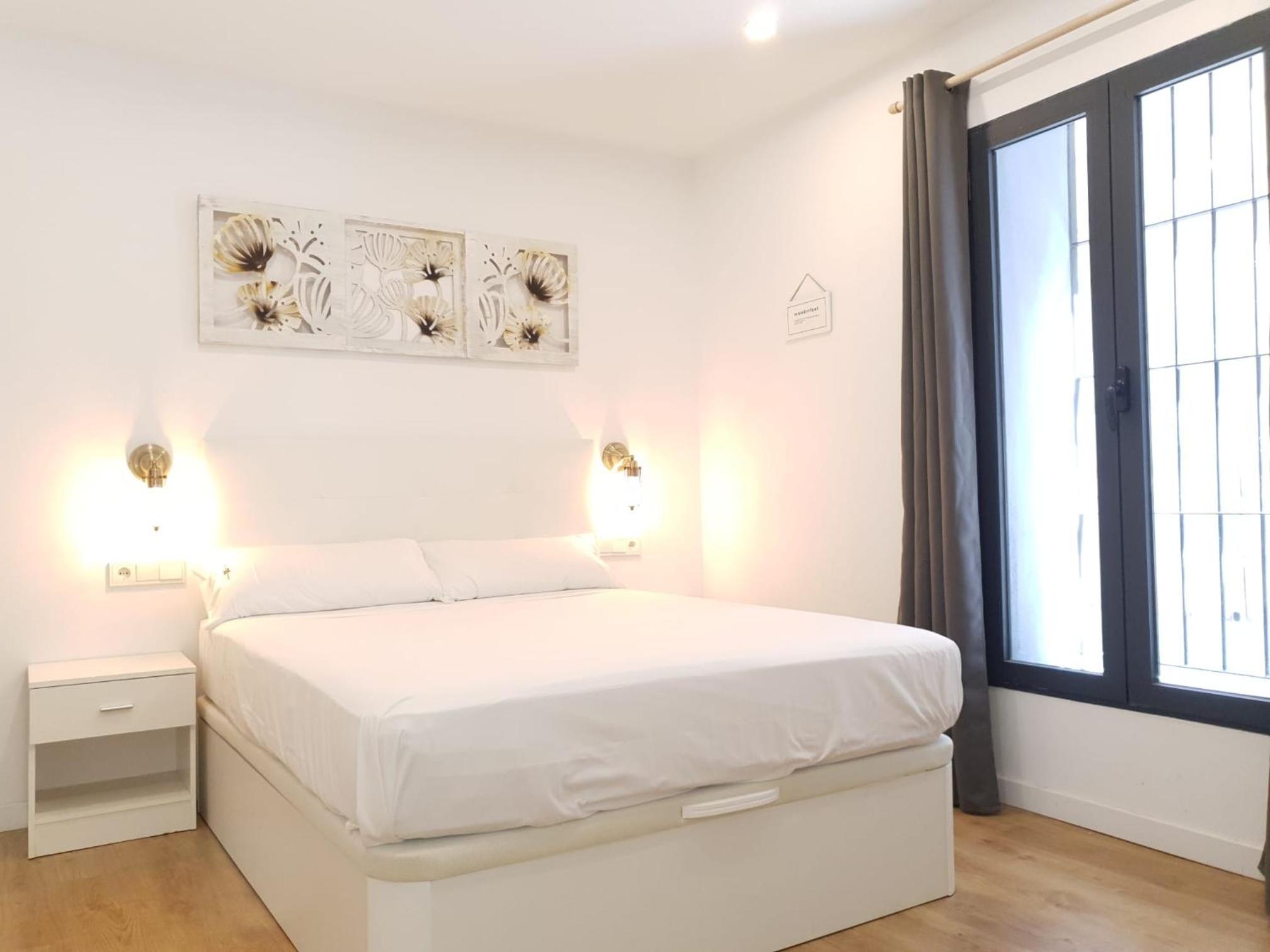 Apartment - Ground Floor - Photo 2