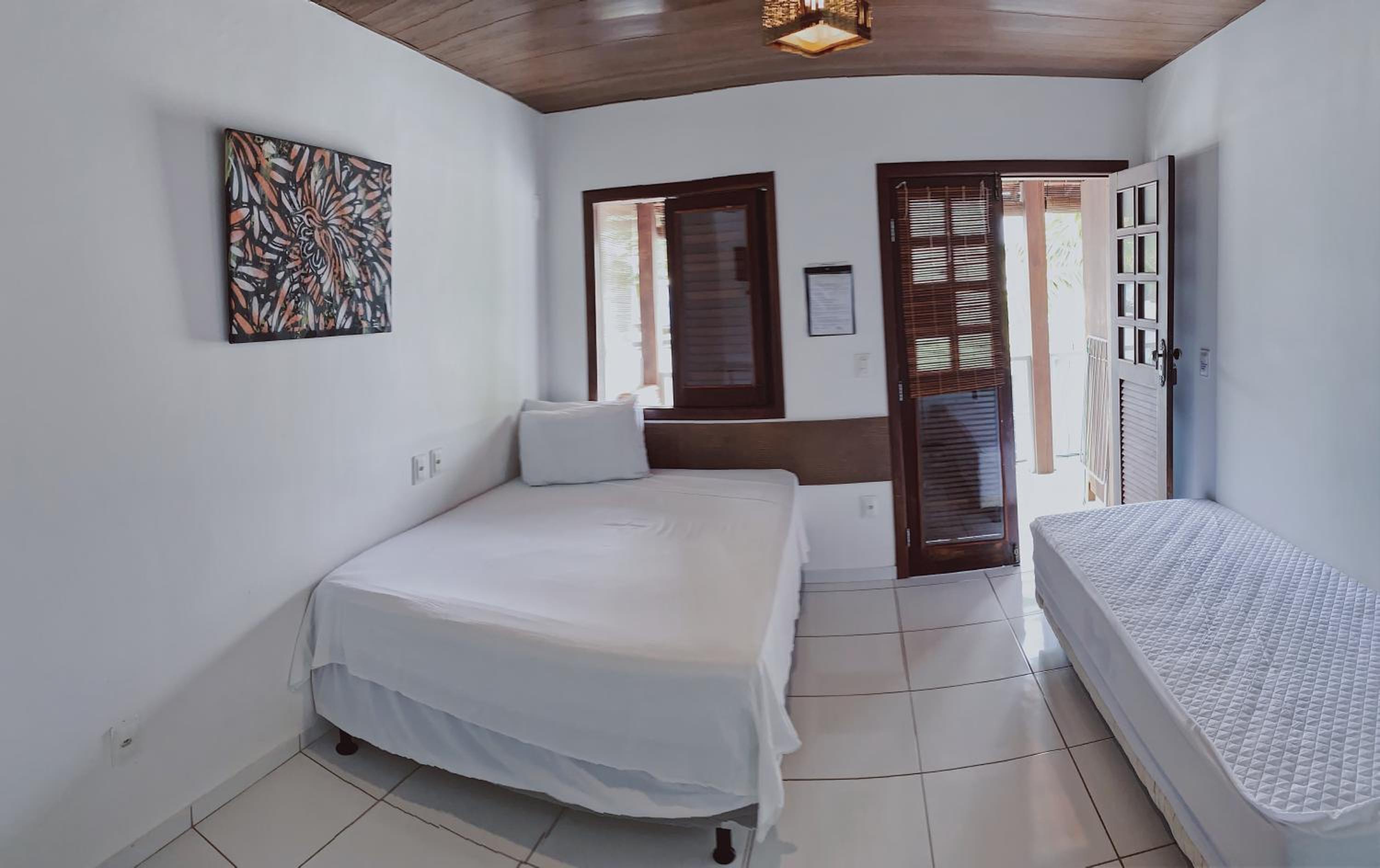 Standard Room - Photo 11