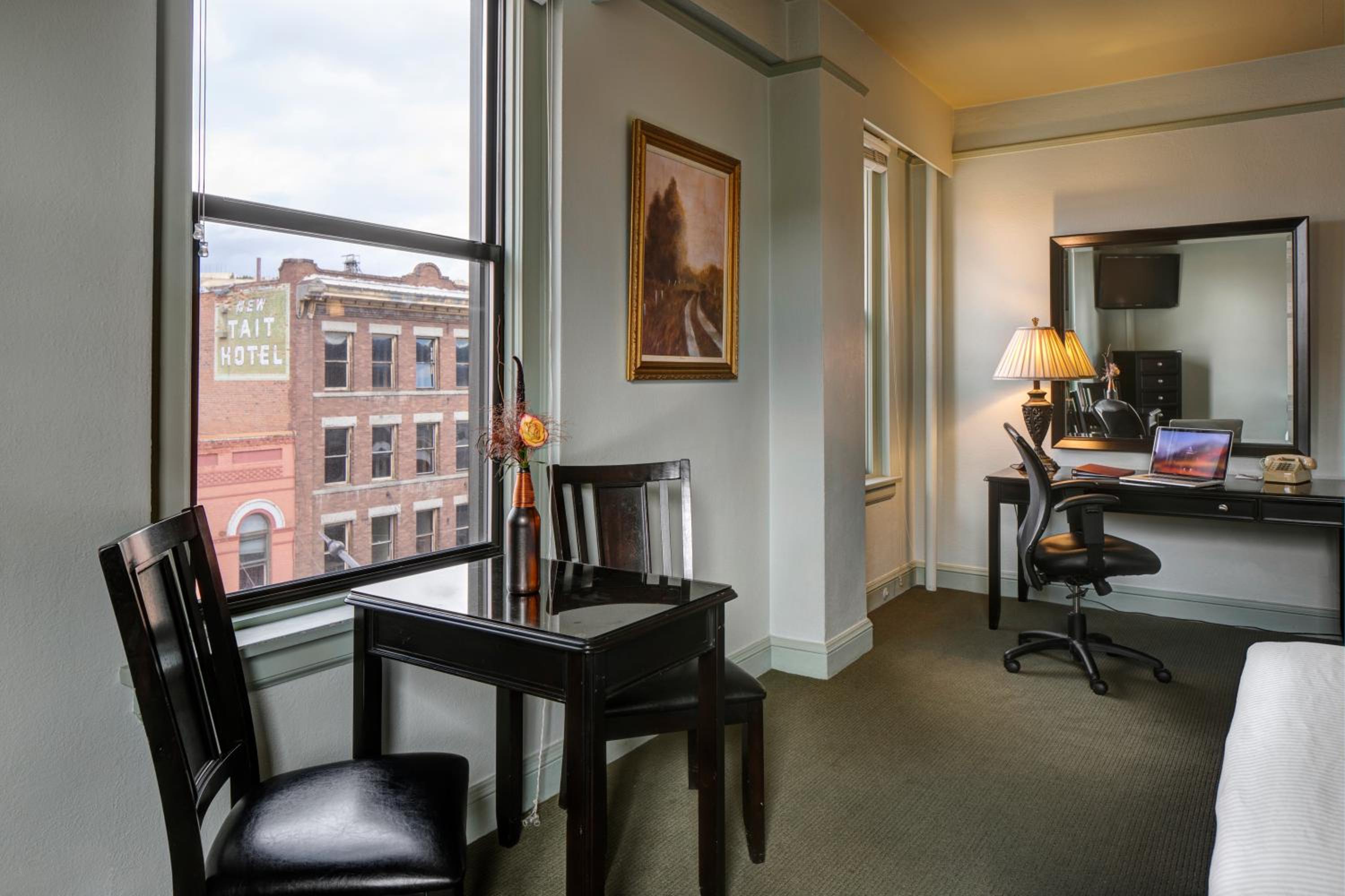 Hotel Suite photo 1