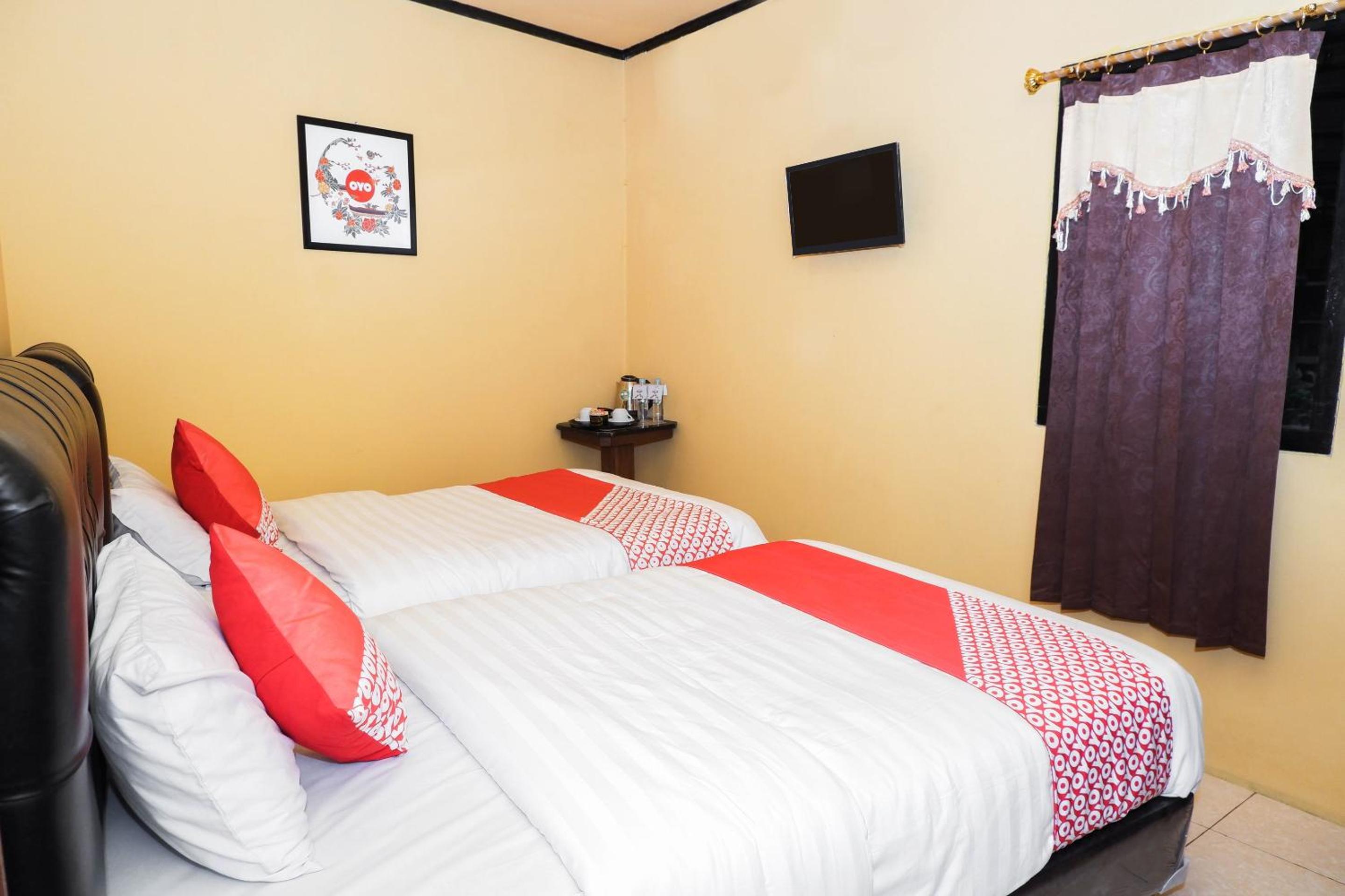 Standard Twin Room photo 3