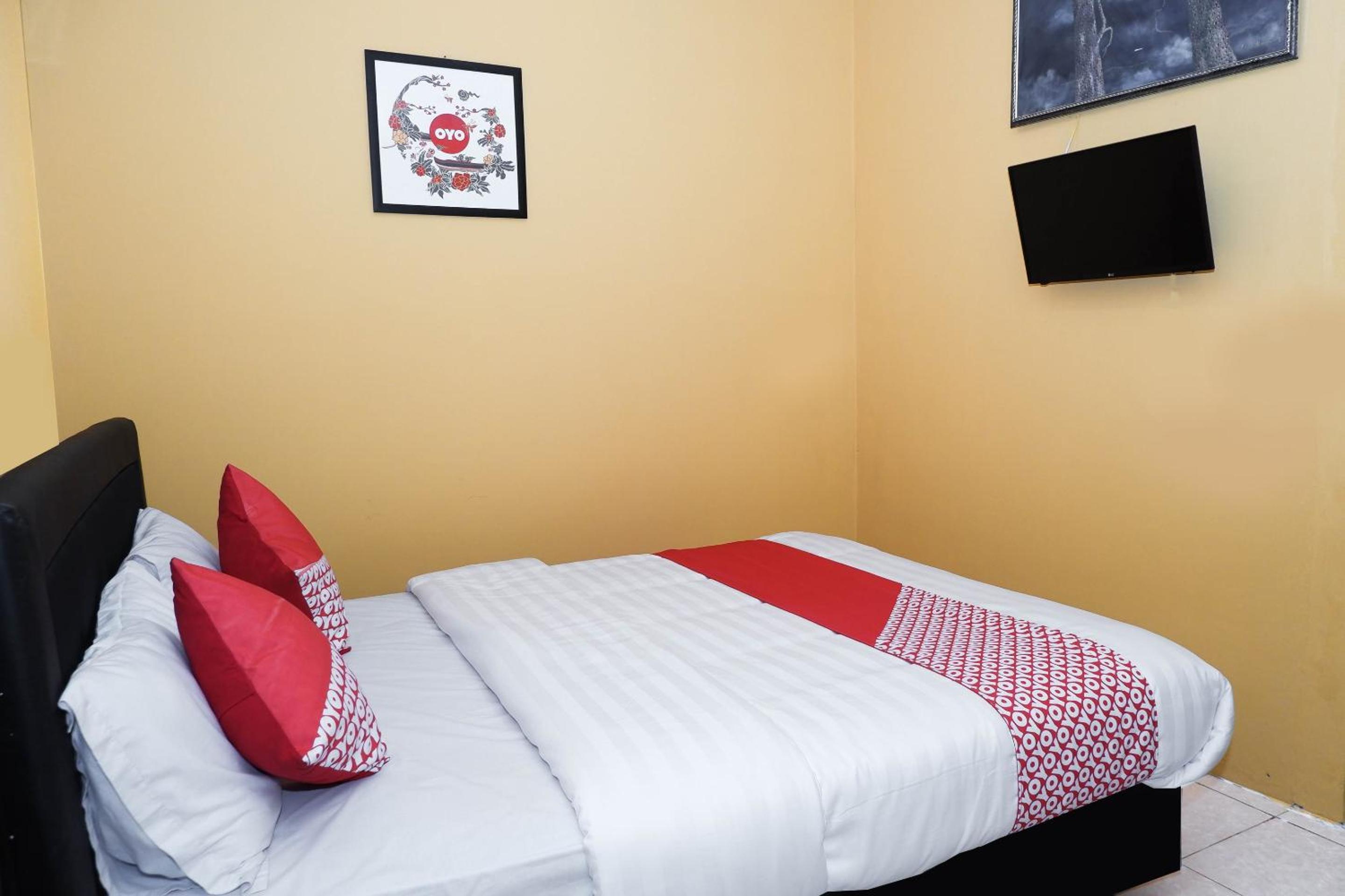 Standard Double Room photo 3