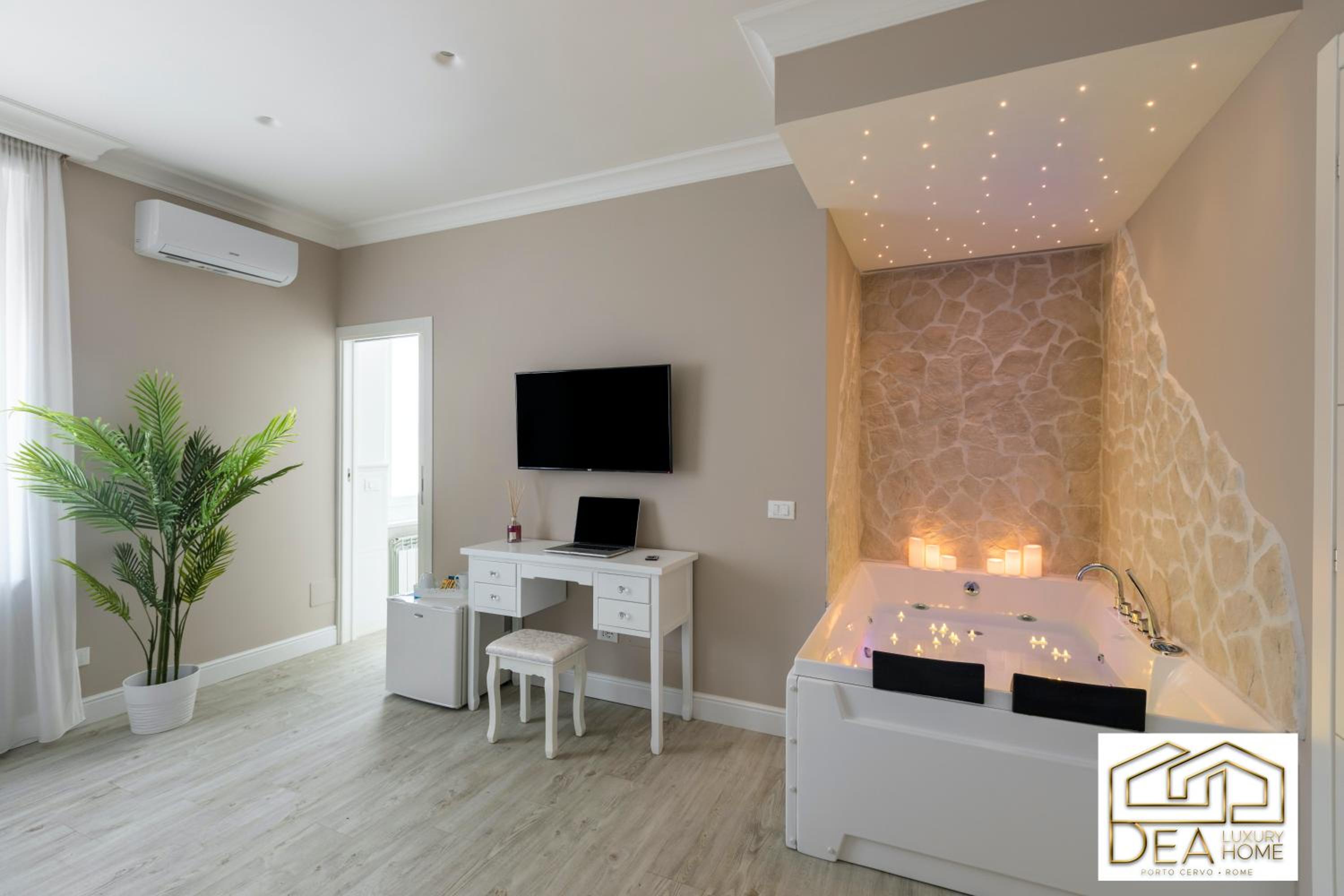 King Room with Spa Bath photo 3