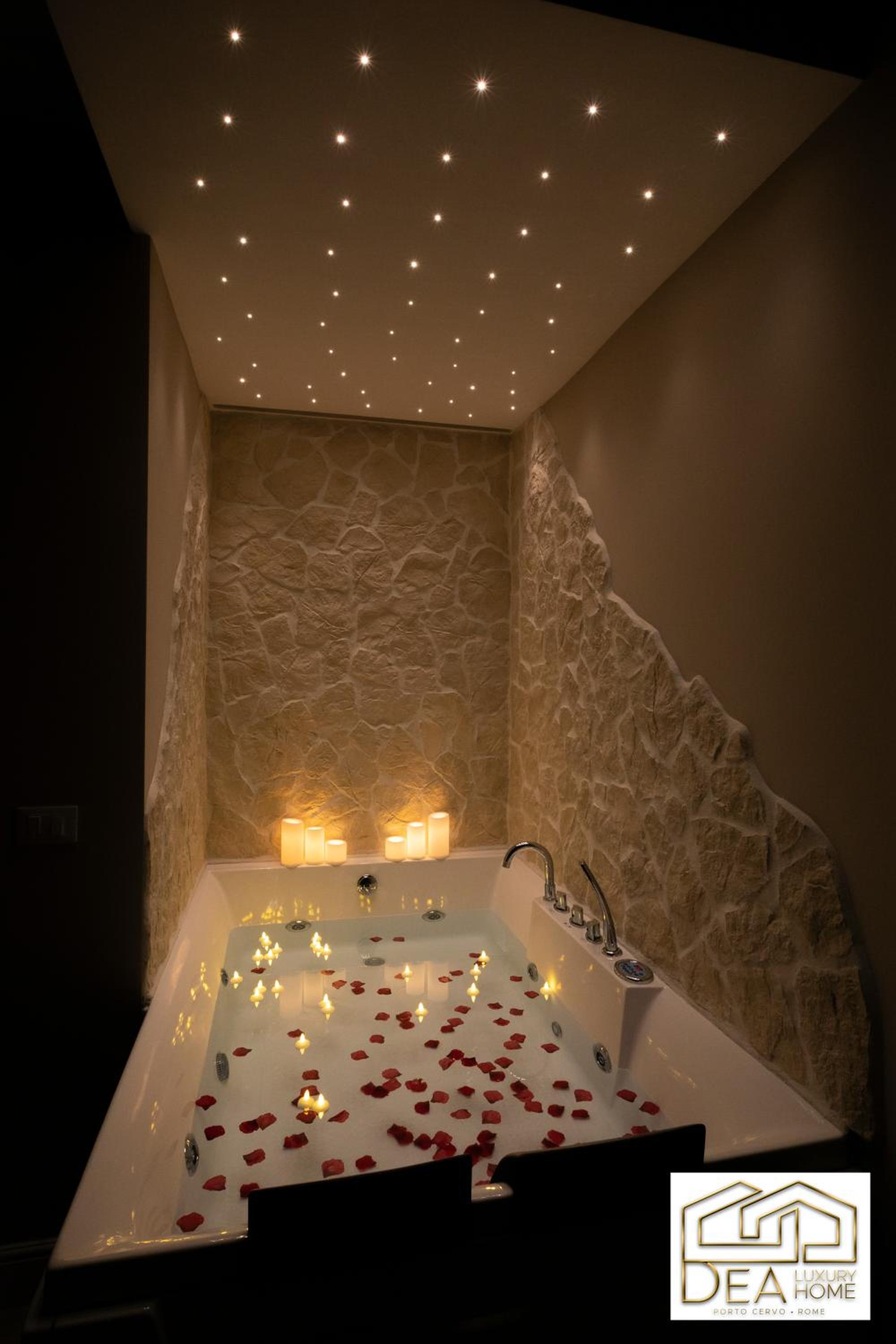 King Room with Spa Bath photo 1