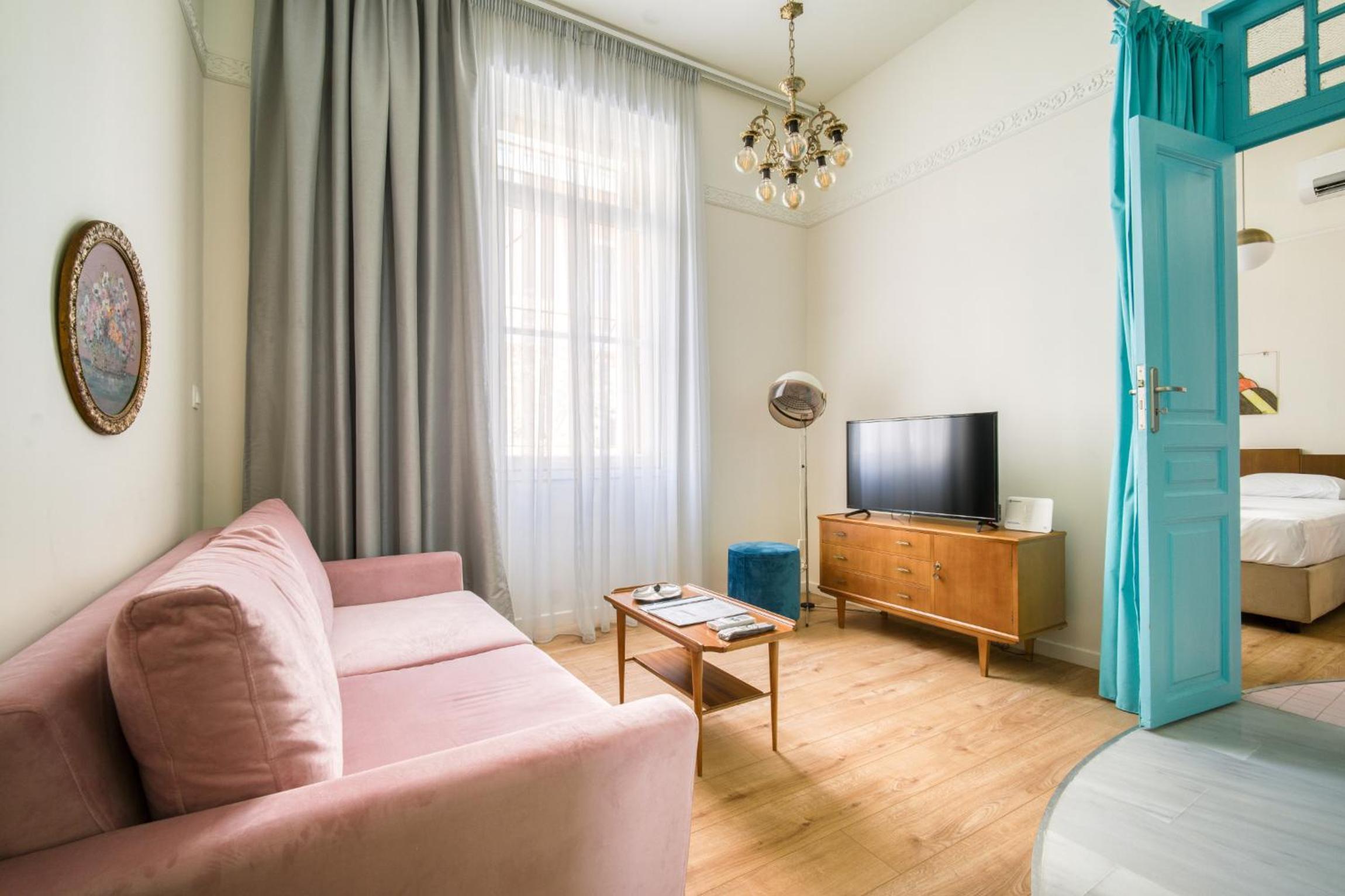 The Marble Luxury Apartment A1 photo 3