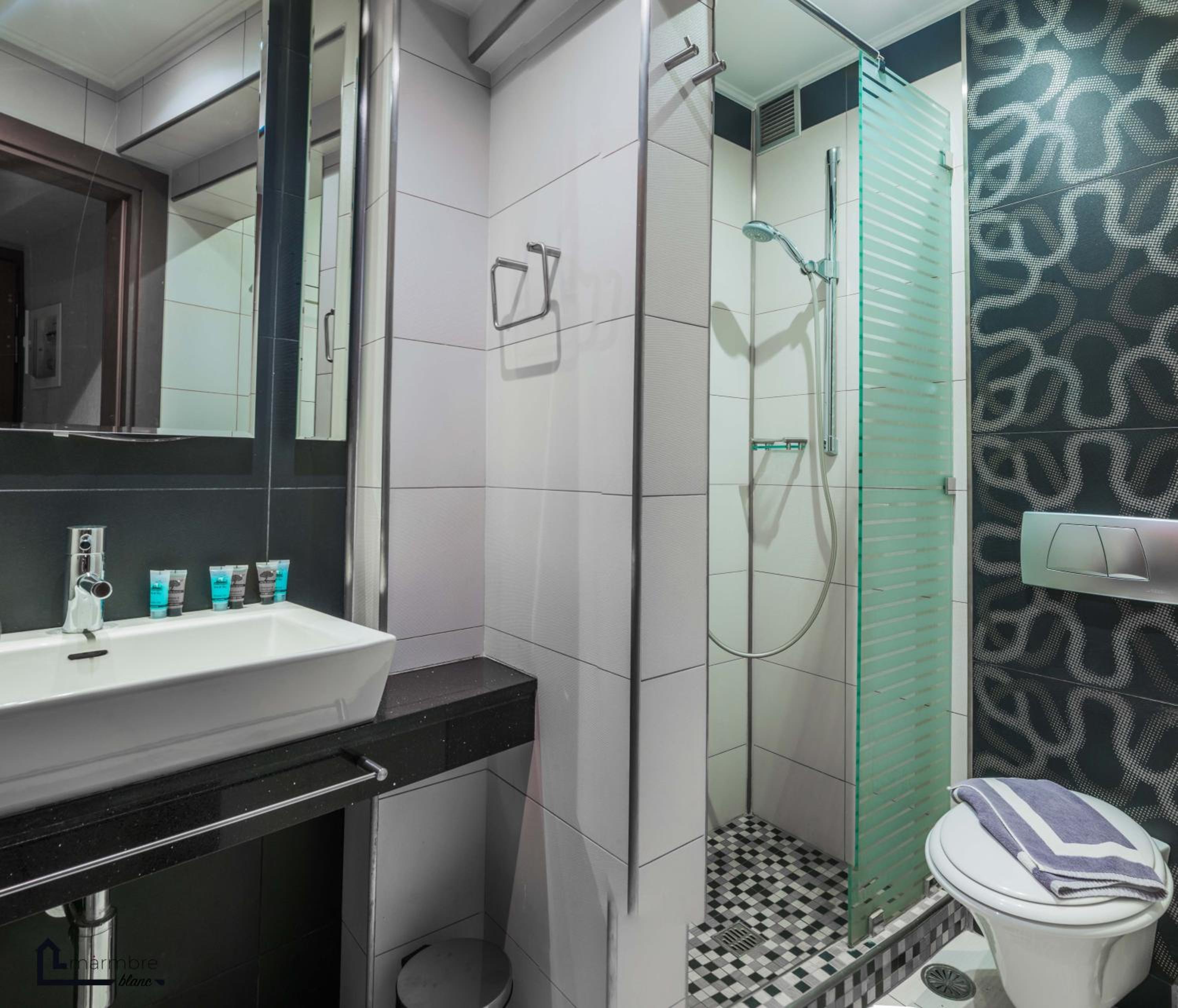 Triple Room with Balcony photo 3