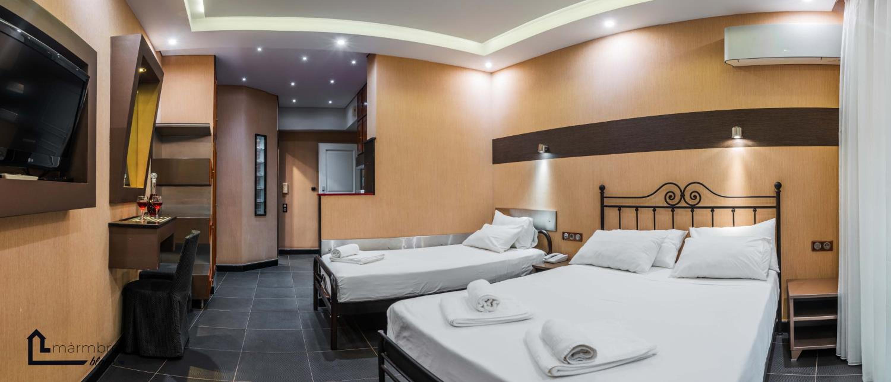 Deluxe Triple Room photo 1