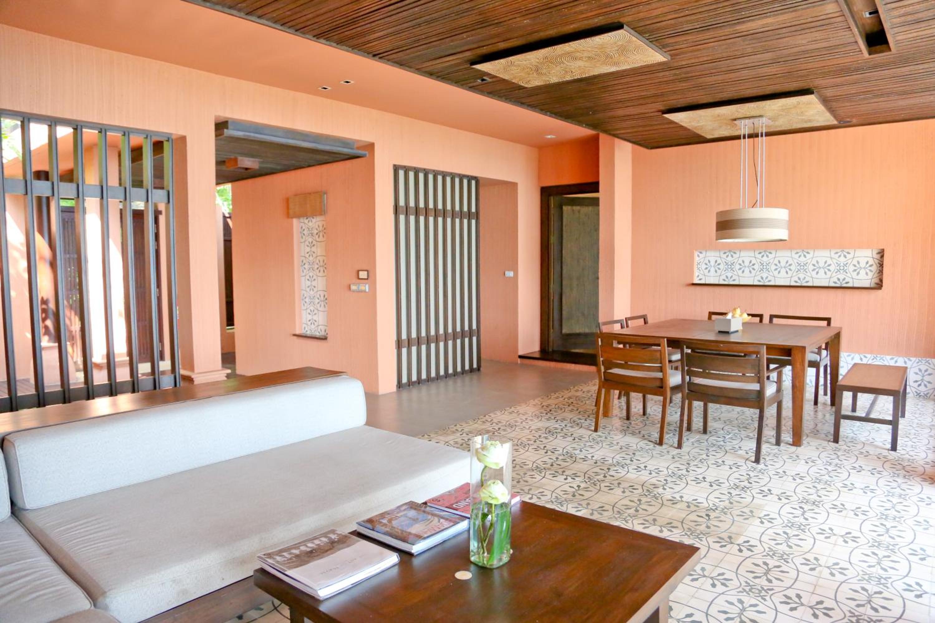 2BR Family Suite Ocean View - Photo 5