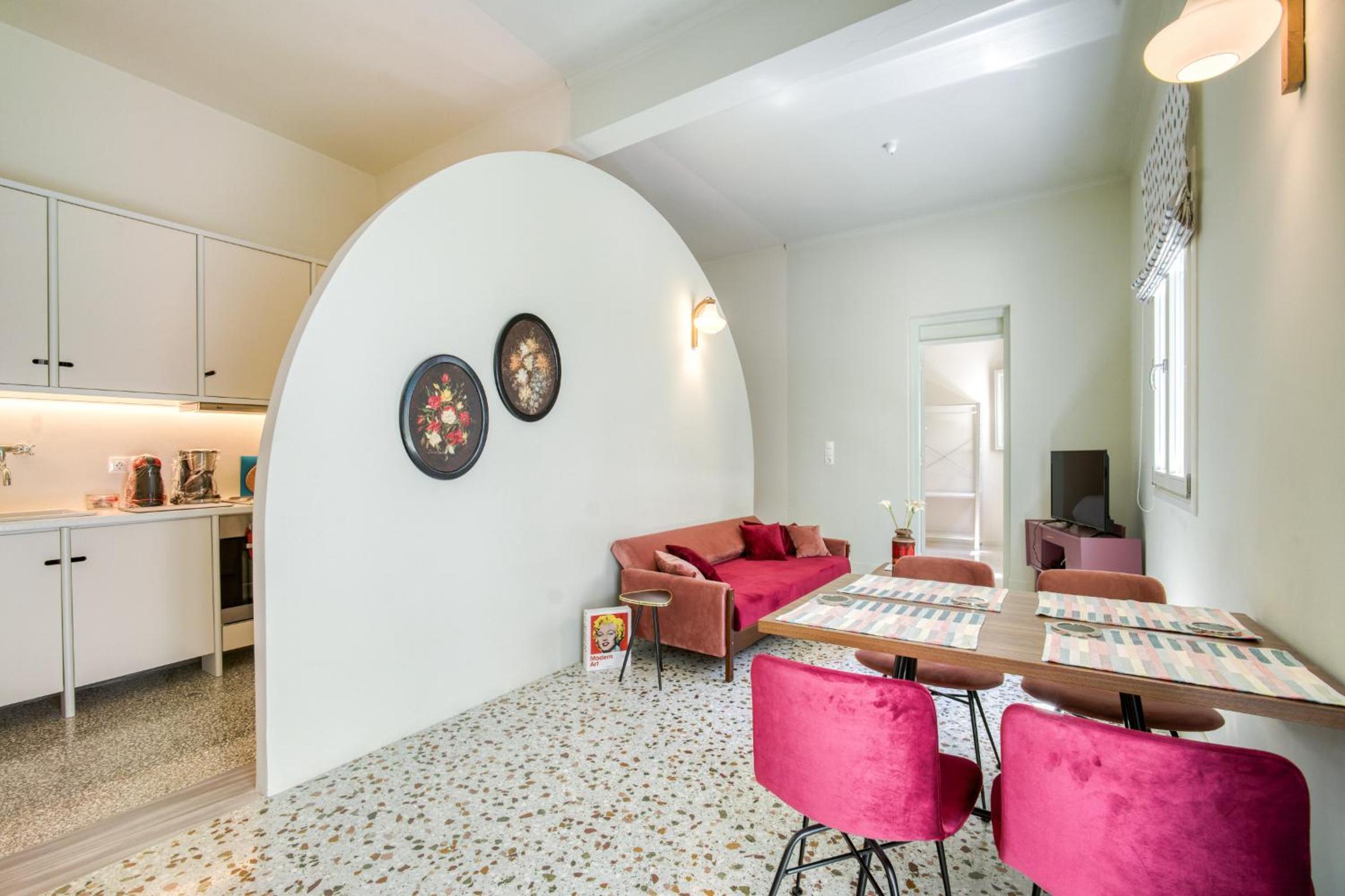 A Truly Athenian Apartment B2 photo 1