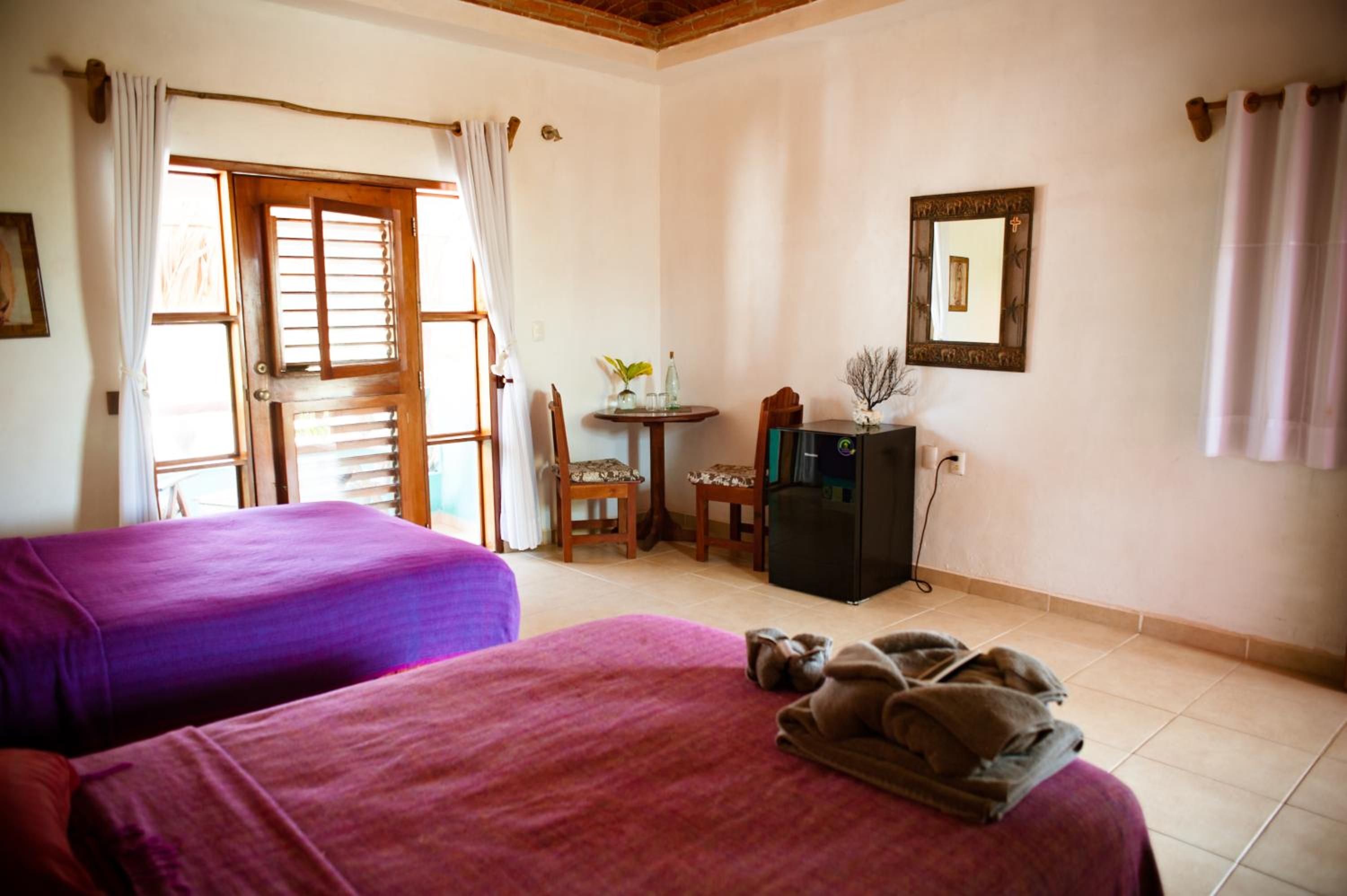 Deluxe Bungalow with Sea View - Photo 5