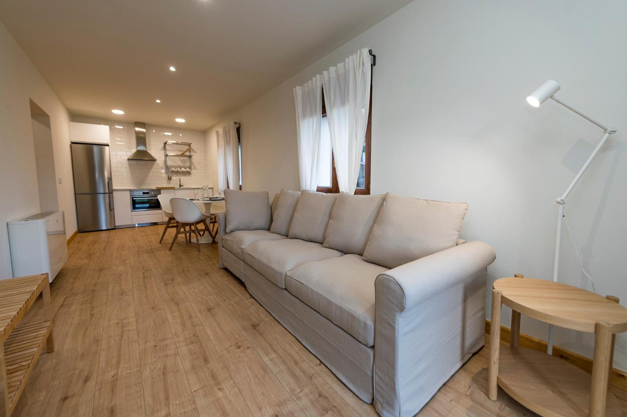 One-Bedroom Apartment - Photo 22