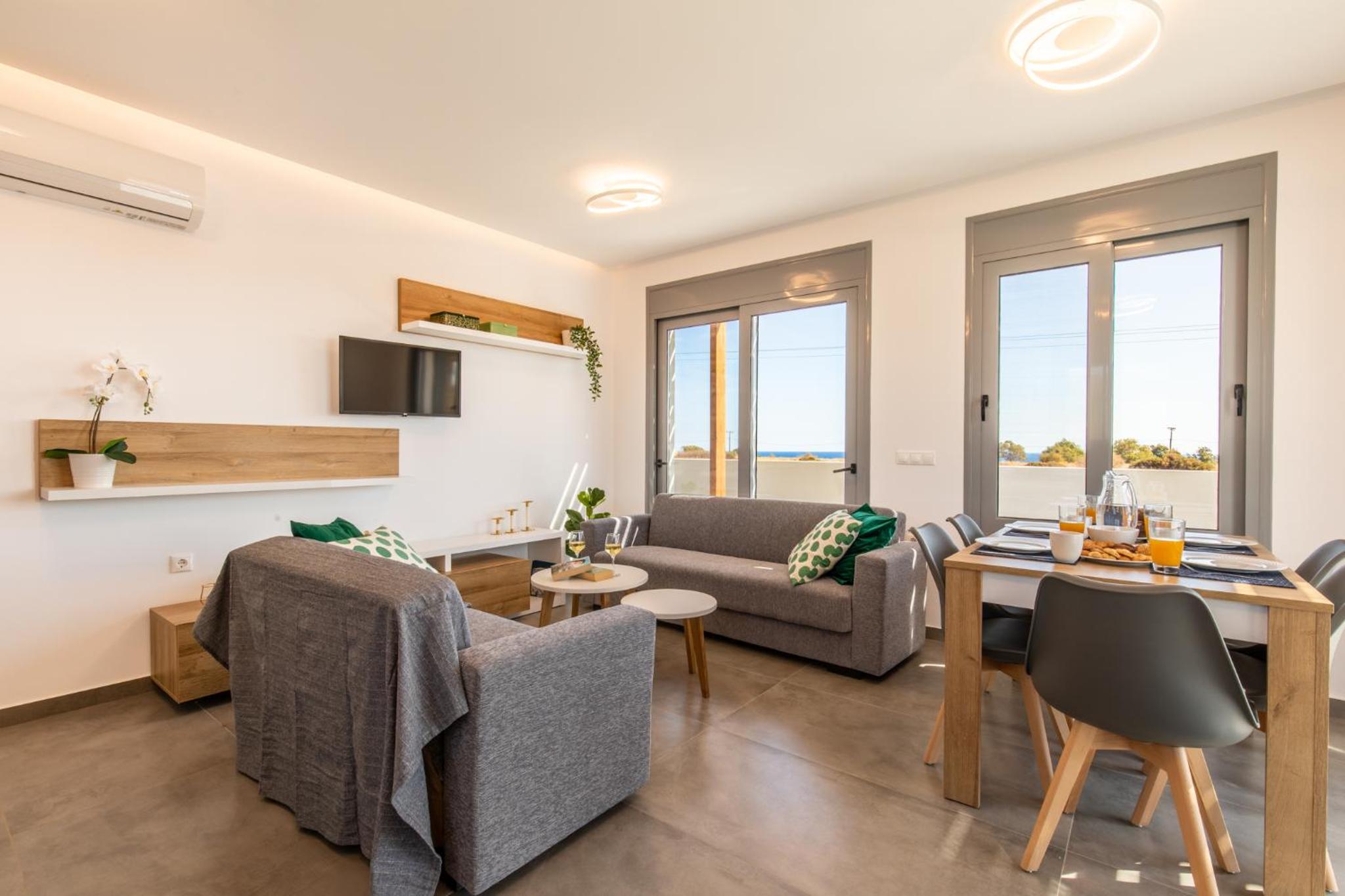 Three-Bedroom Villa photo 1