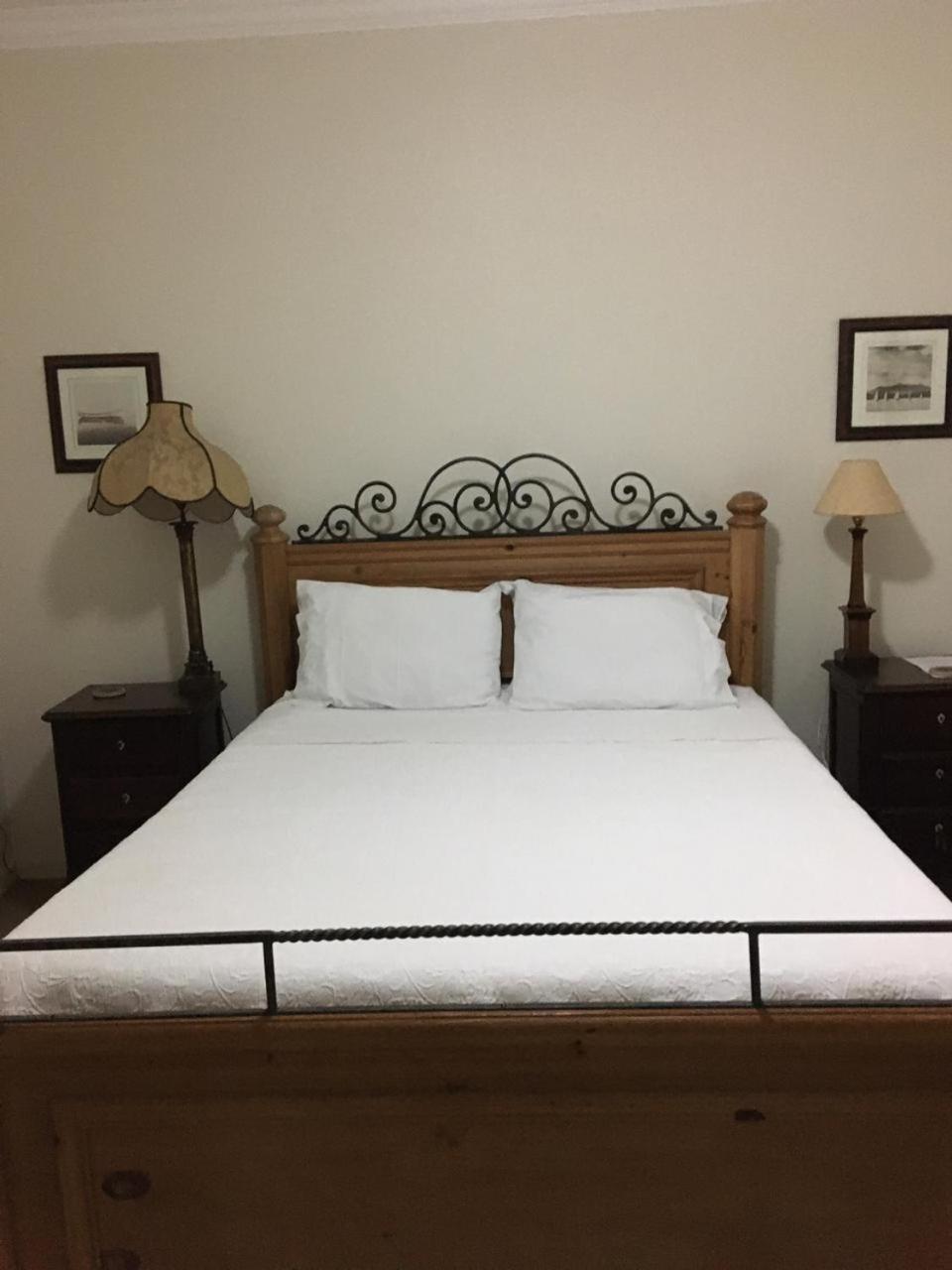 Large Double or Twin Room photo 1