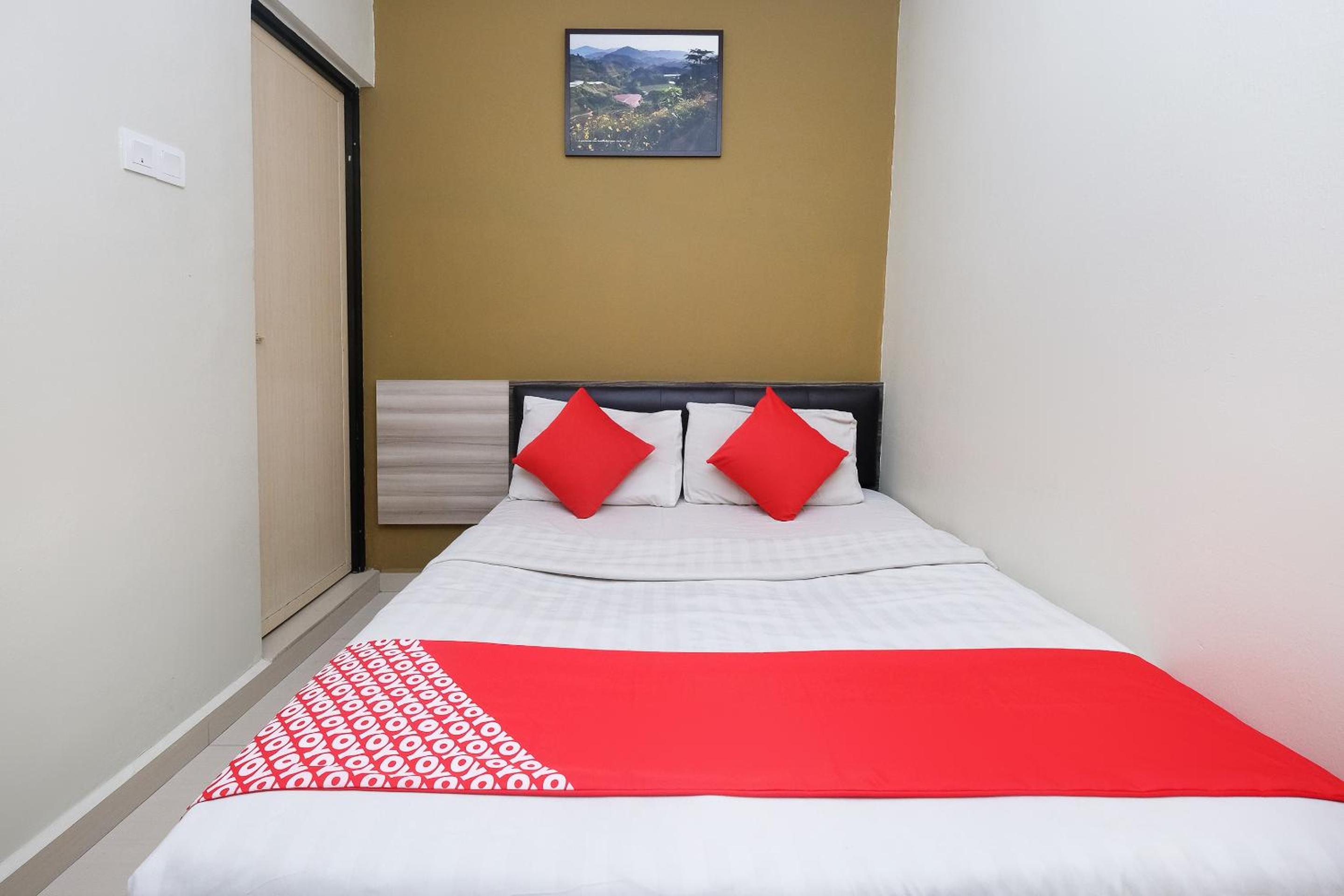 Standard Double Room - Photo 6