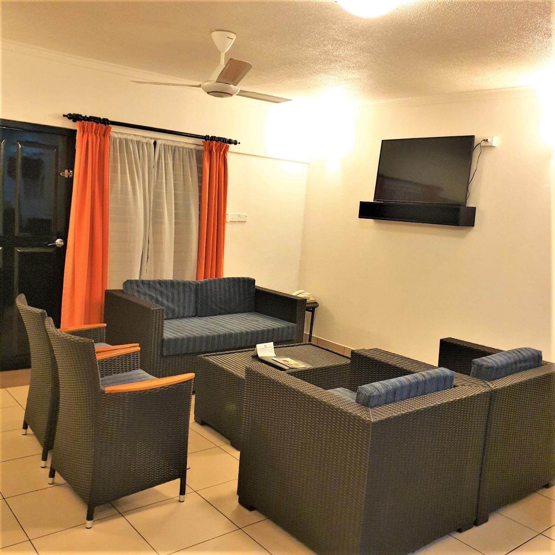 Deluxe Apartment photo 3