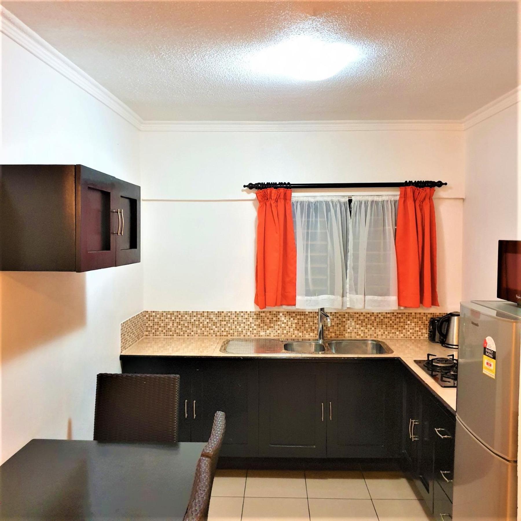 Deluxe Apartment photo 2