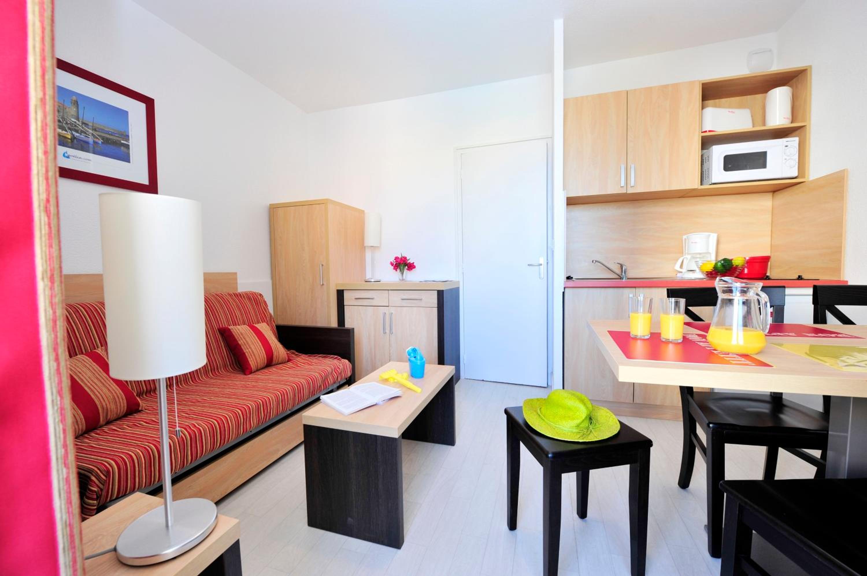 One-Bedroom Apartment (4 Adults)
