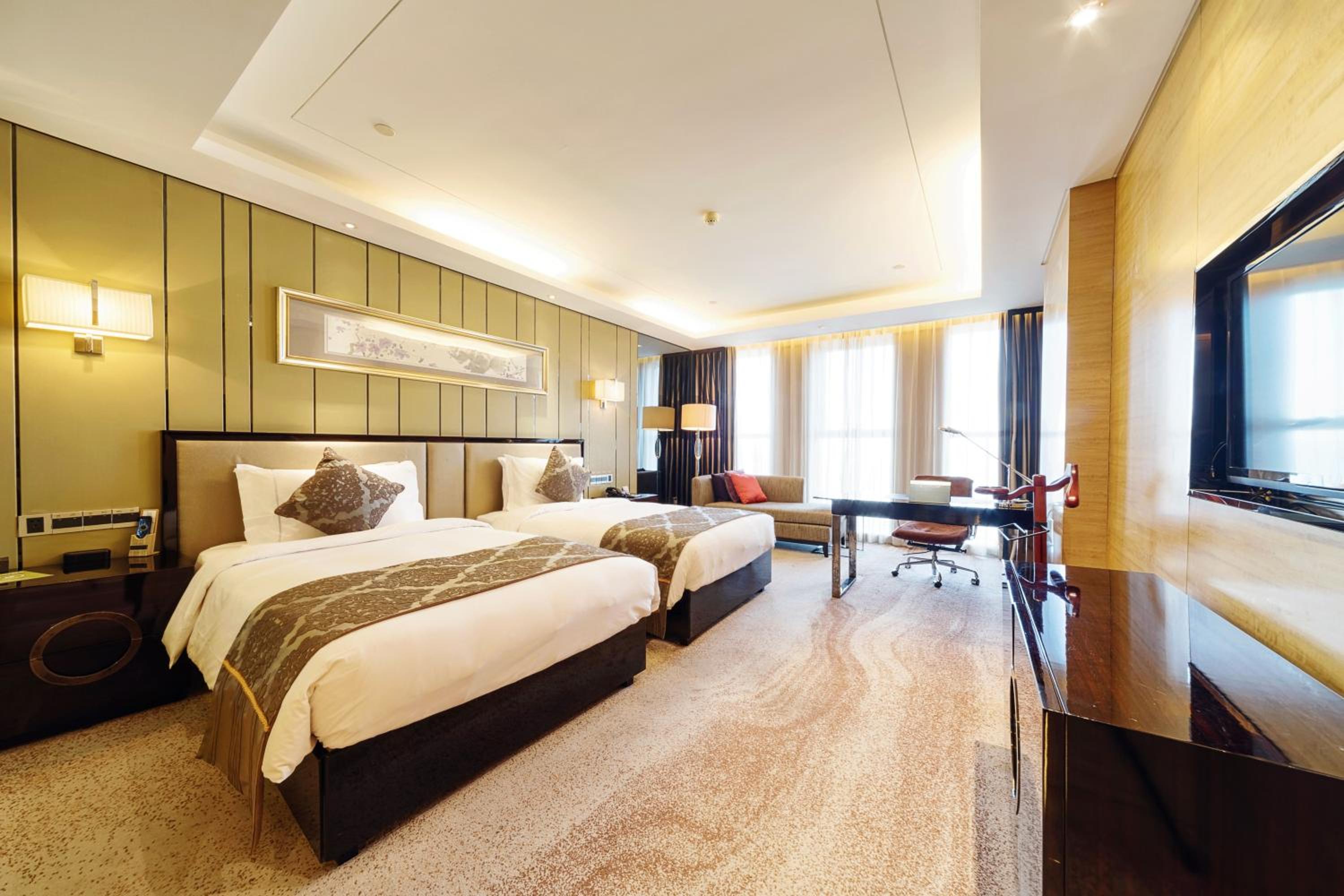Superior Twin Room photo 2