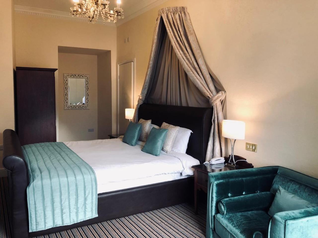 Superior Suite - Photo 1