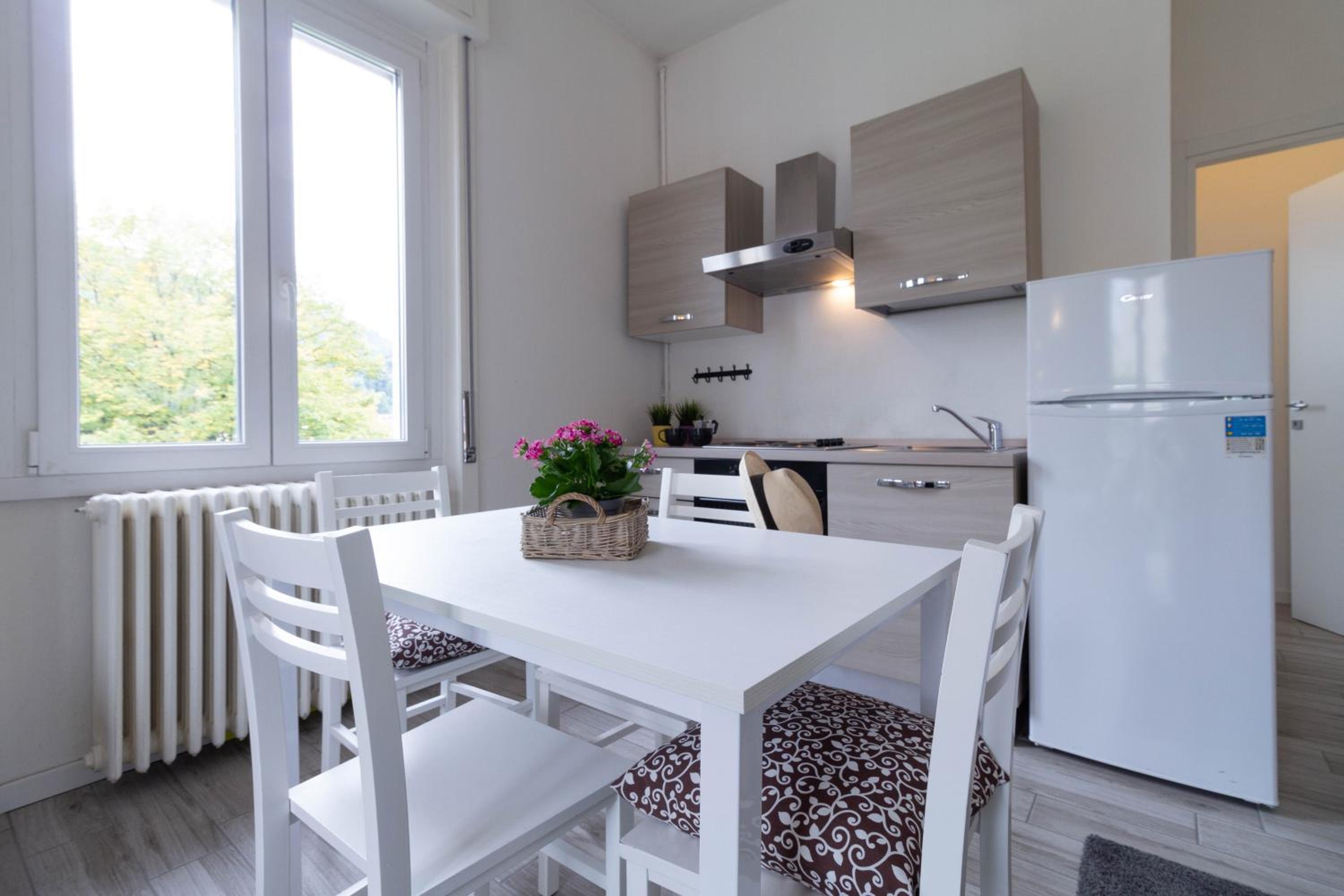 Studio Apartment photo 3
