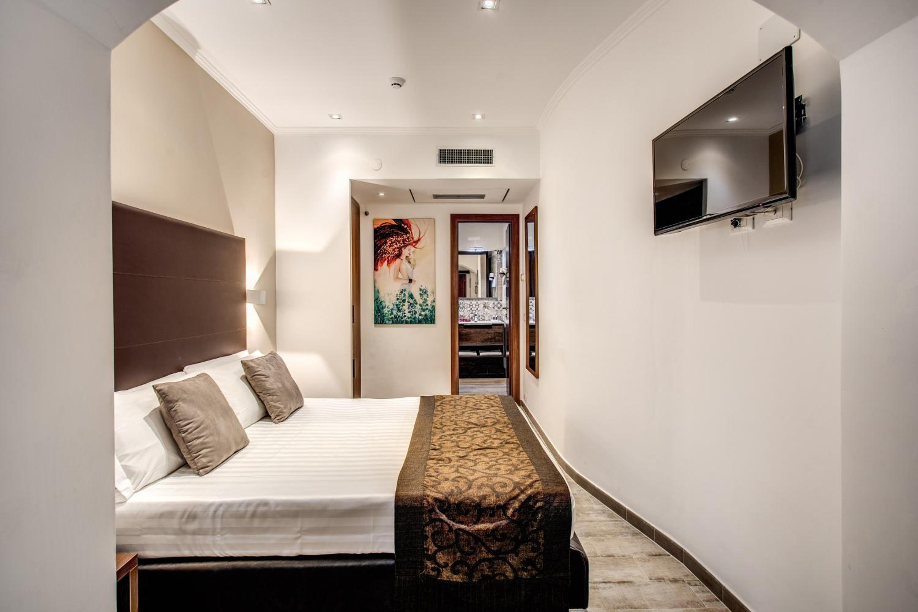 Double or Twin Room with Garden View