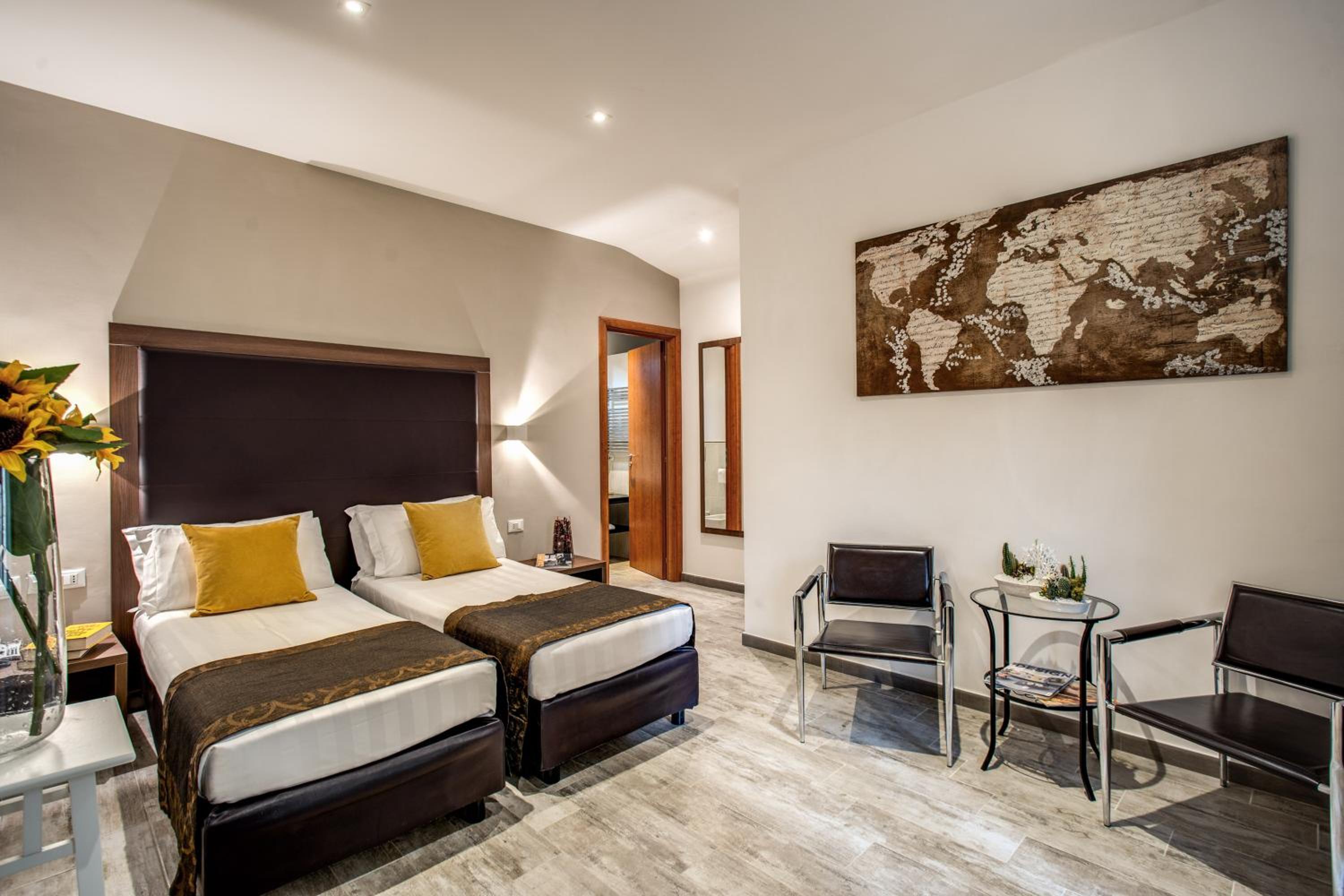 Double or Twin Room with Garden View thumbnail 5