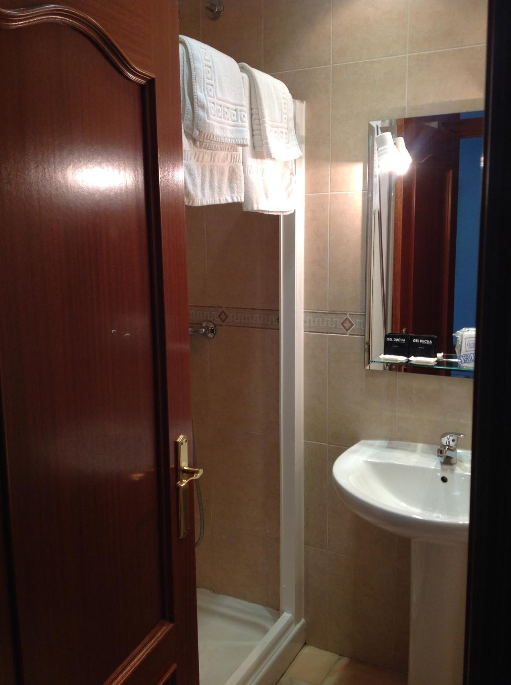 Triple Room - Photo 3