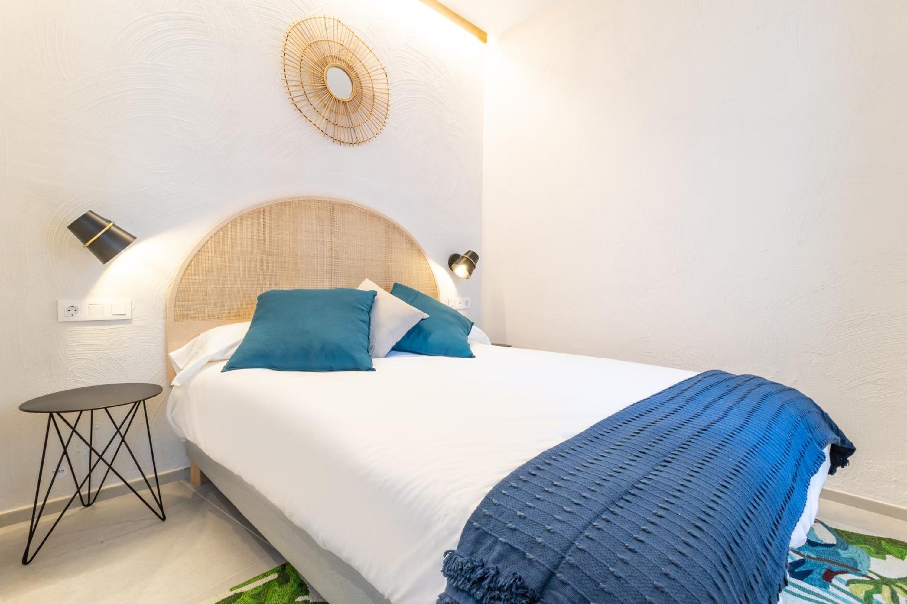Ático con piscina privada 3