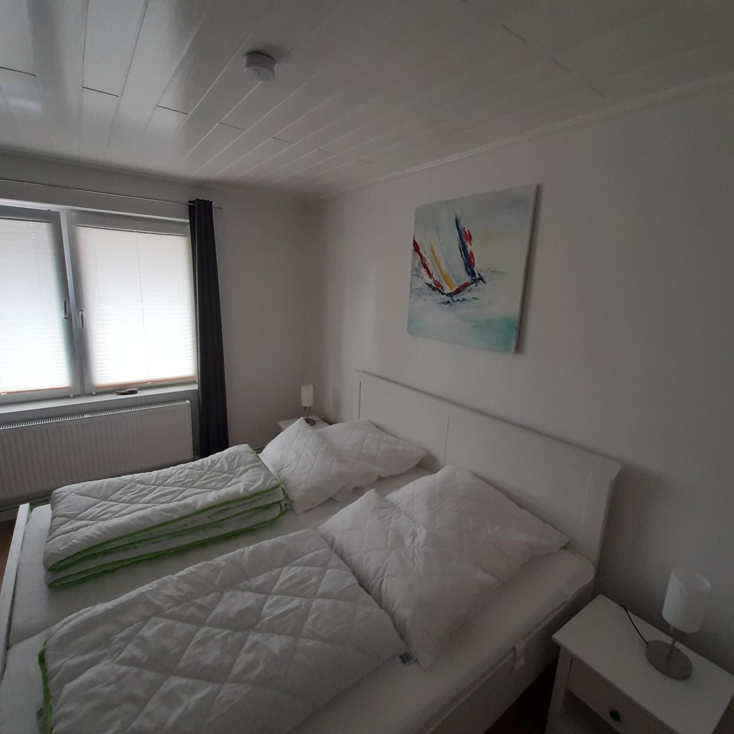 Three-Bedroom Apartment photo 2