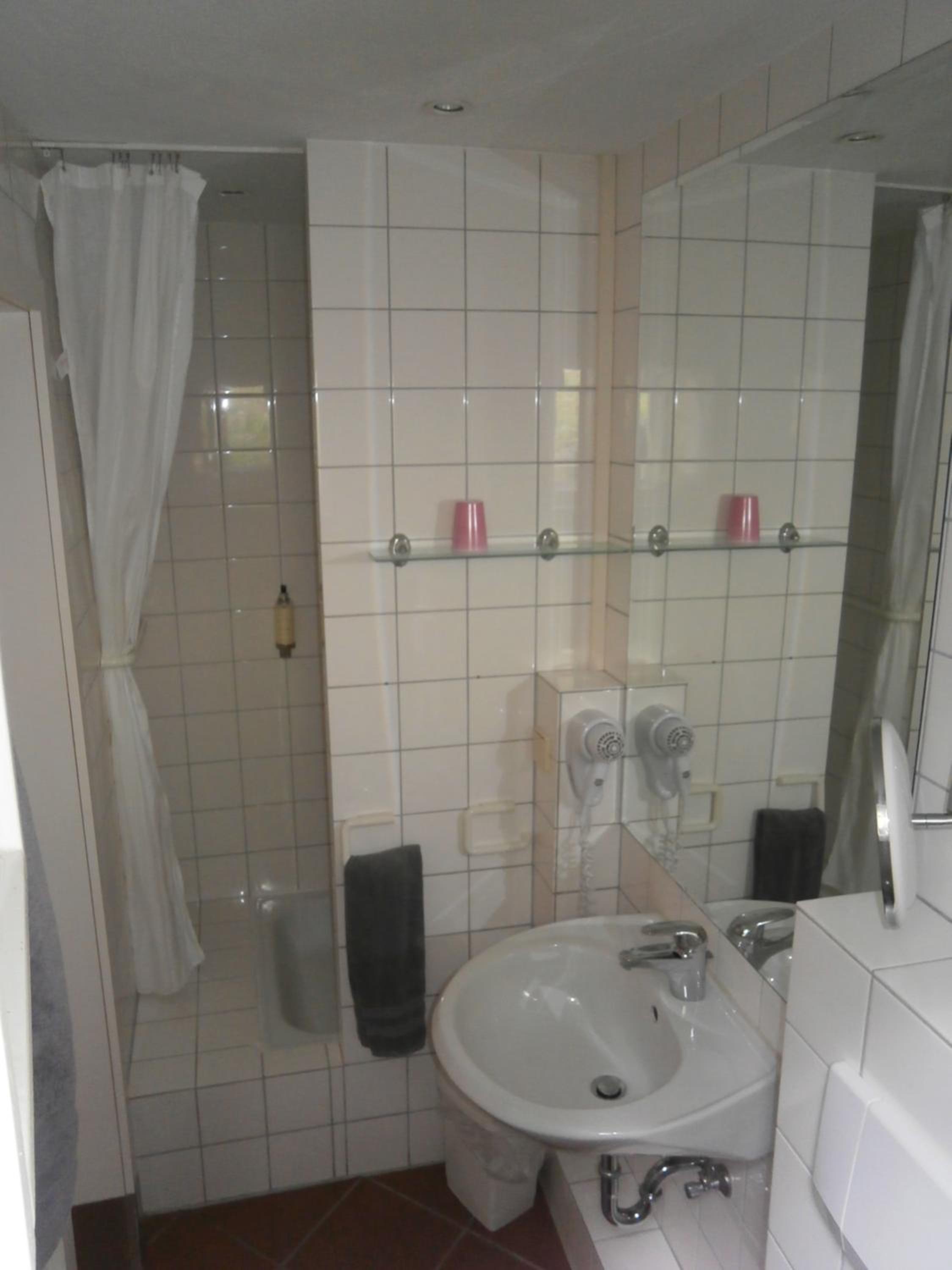 Twin Room with Terrace - Photo 4