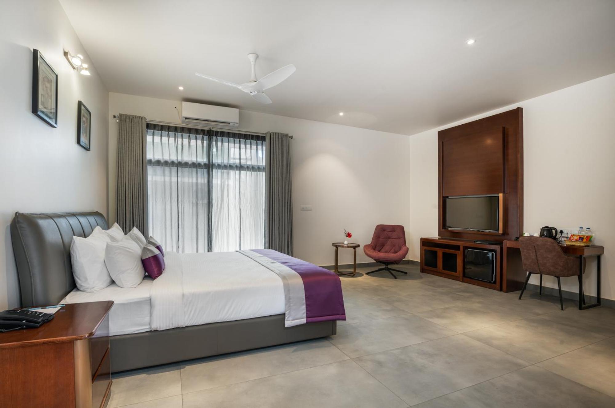 Double Room - Photo 4