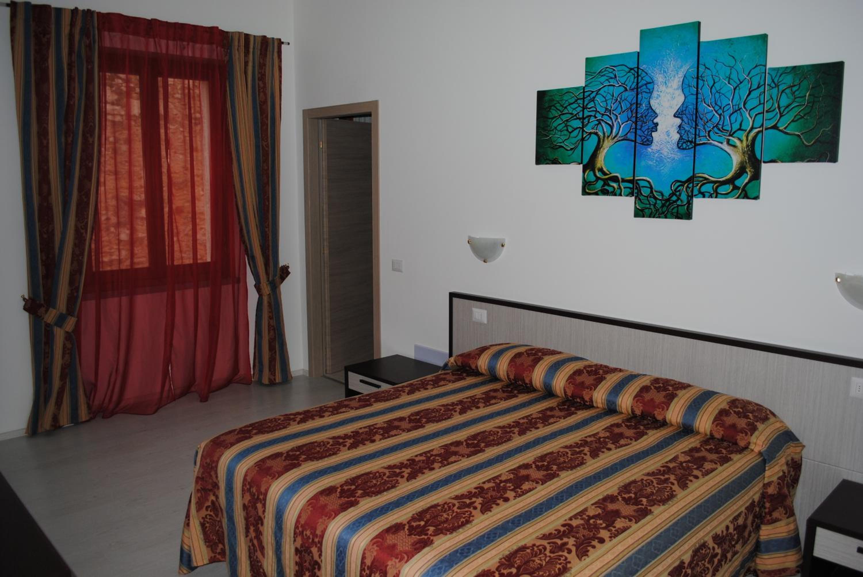 Standard Double Room - Ground Floor photo 2