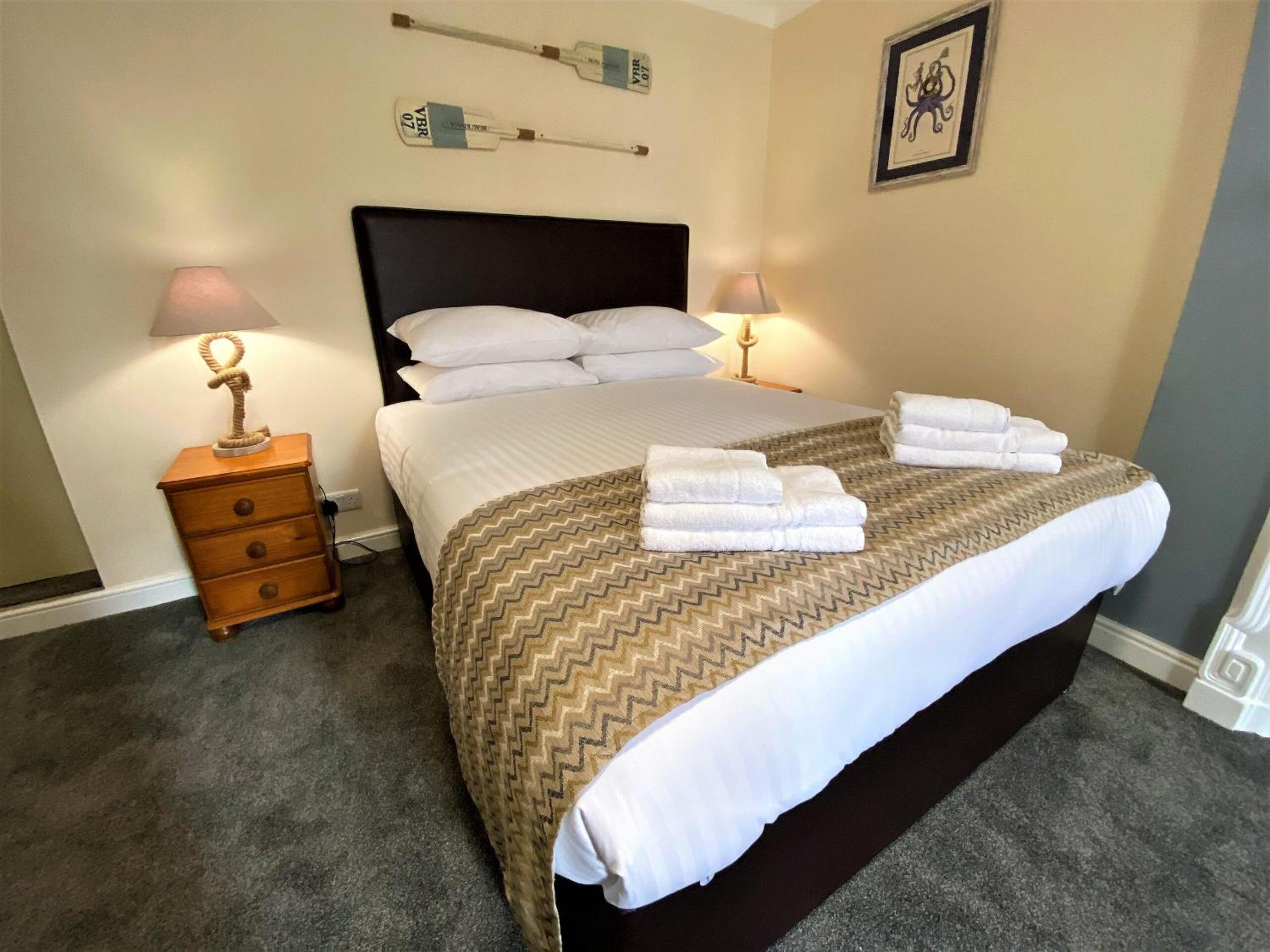 Deluxe Double Room - Photo 4