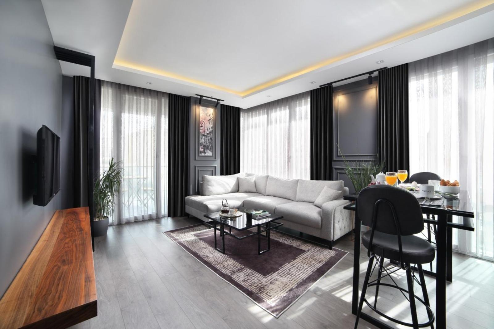 Deluxe Apartment photo 1