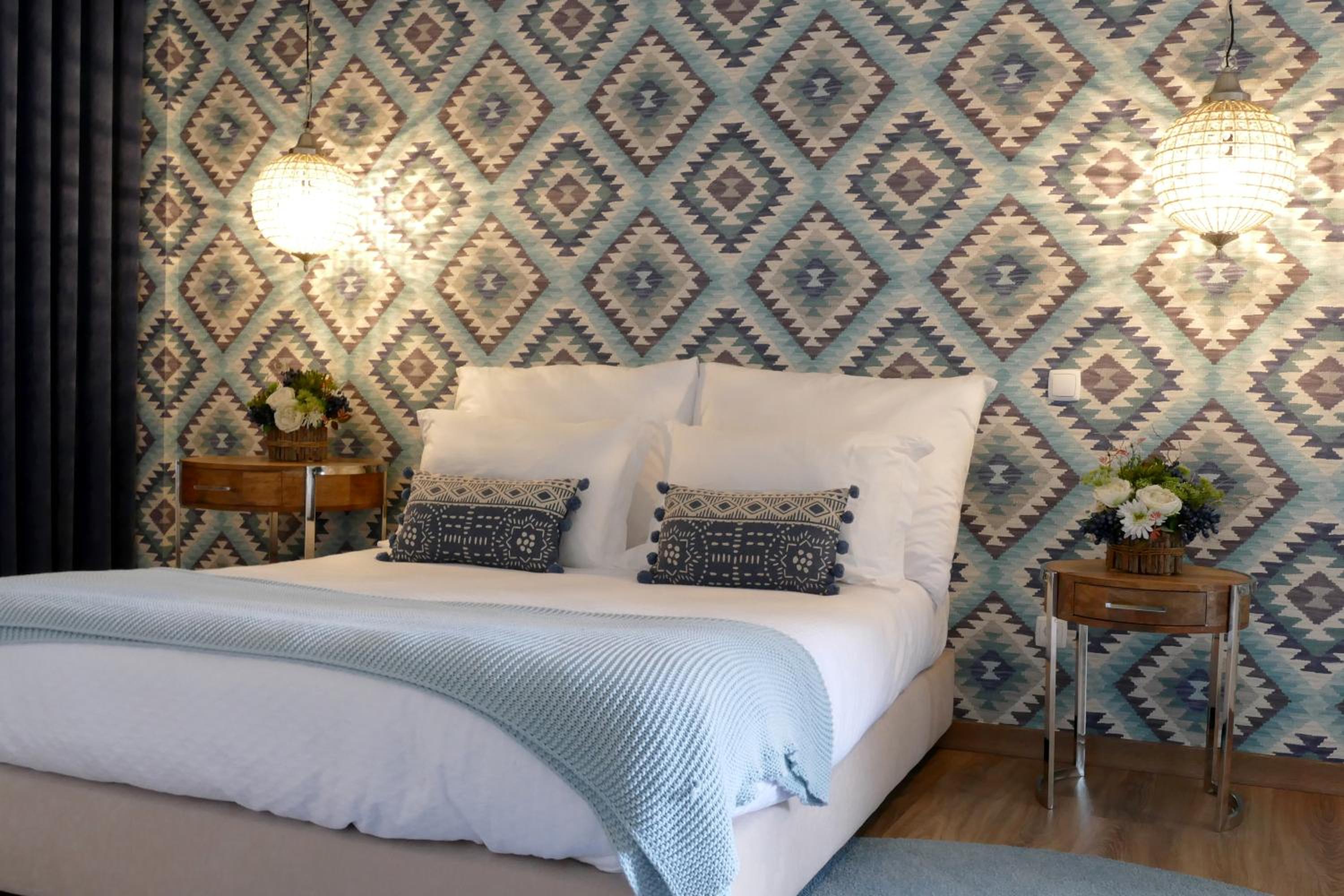 Deluxe Double Room with Extra Bed - Photo 4