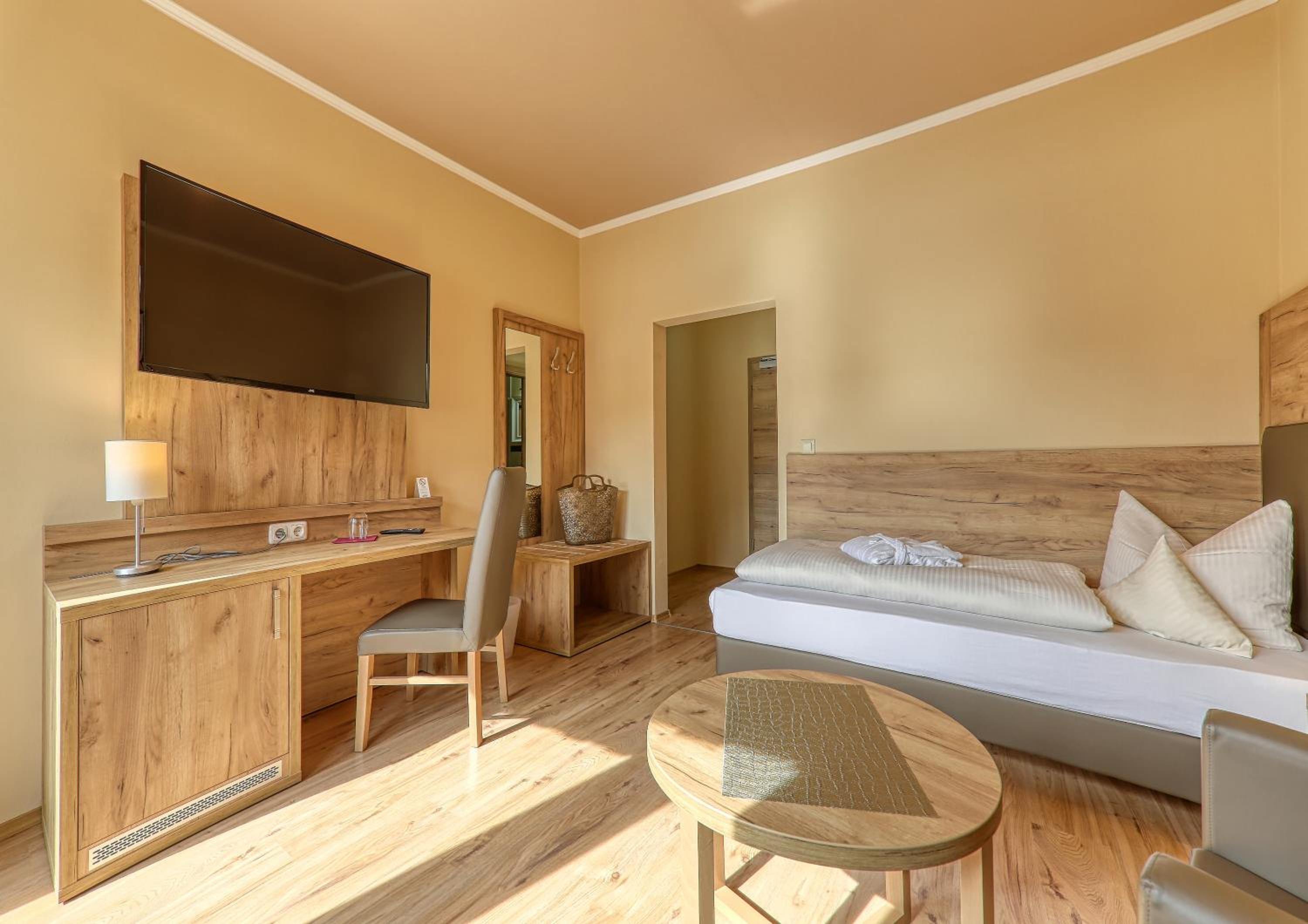 Standard Single Room
