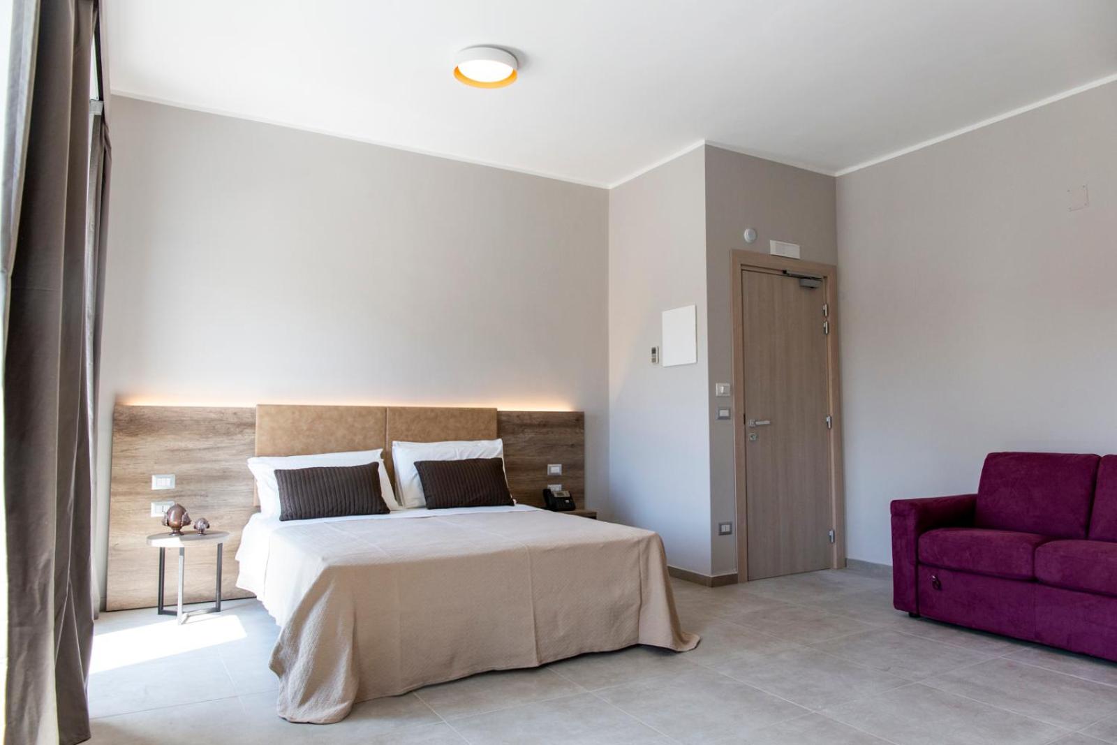 Superior Double Room - Photo 3