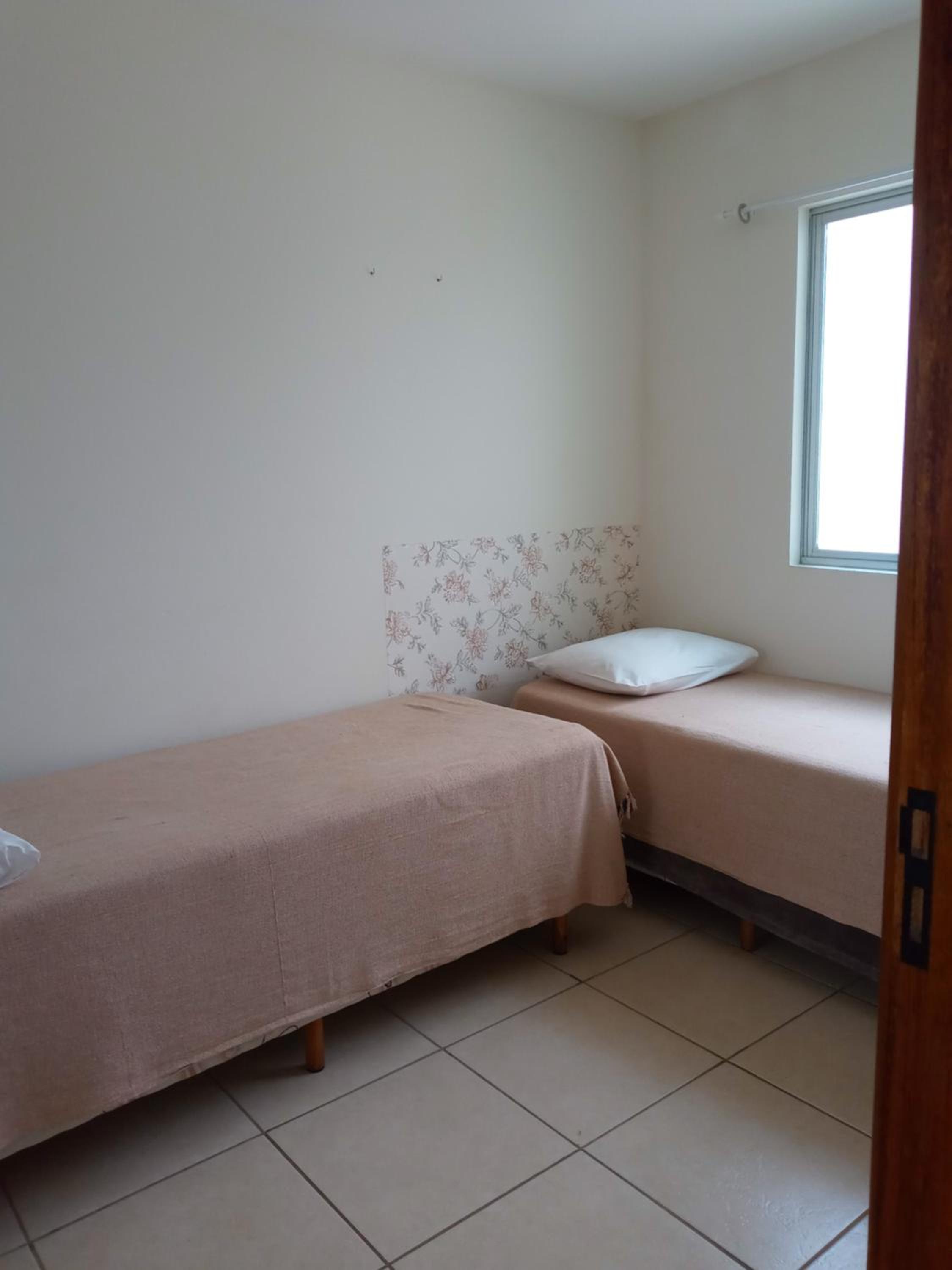 Two-Bedroom Apartment - Photo 5